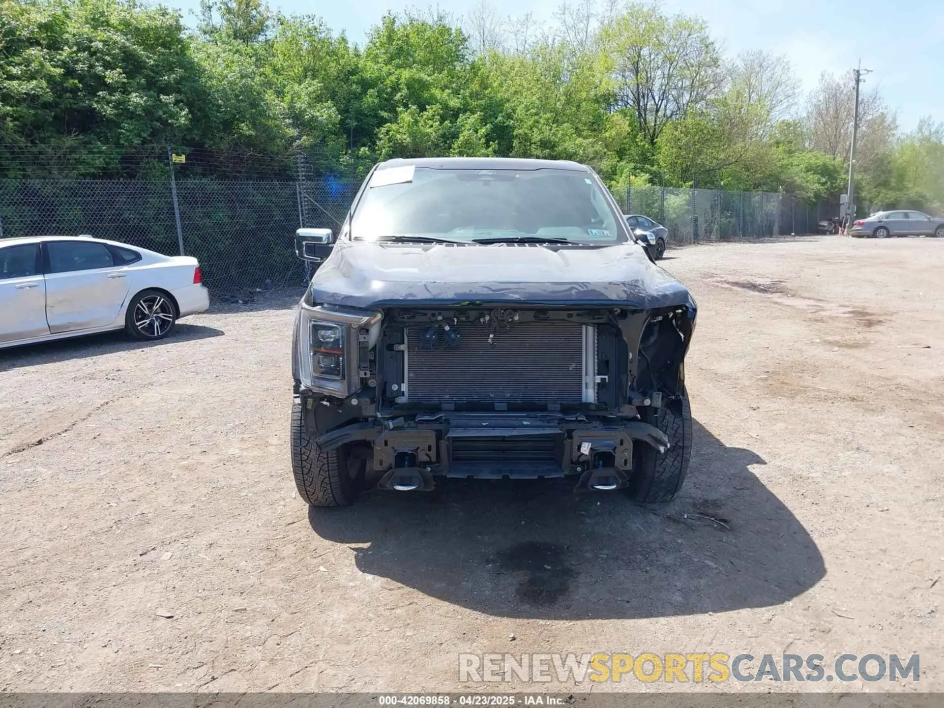 13 Фотография поврежденного автомобиля 1FTFW1E88NKF12498 FORD F-150 2022