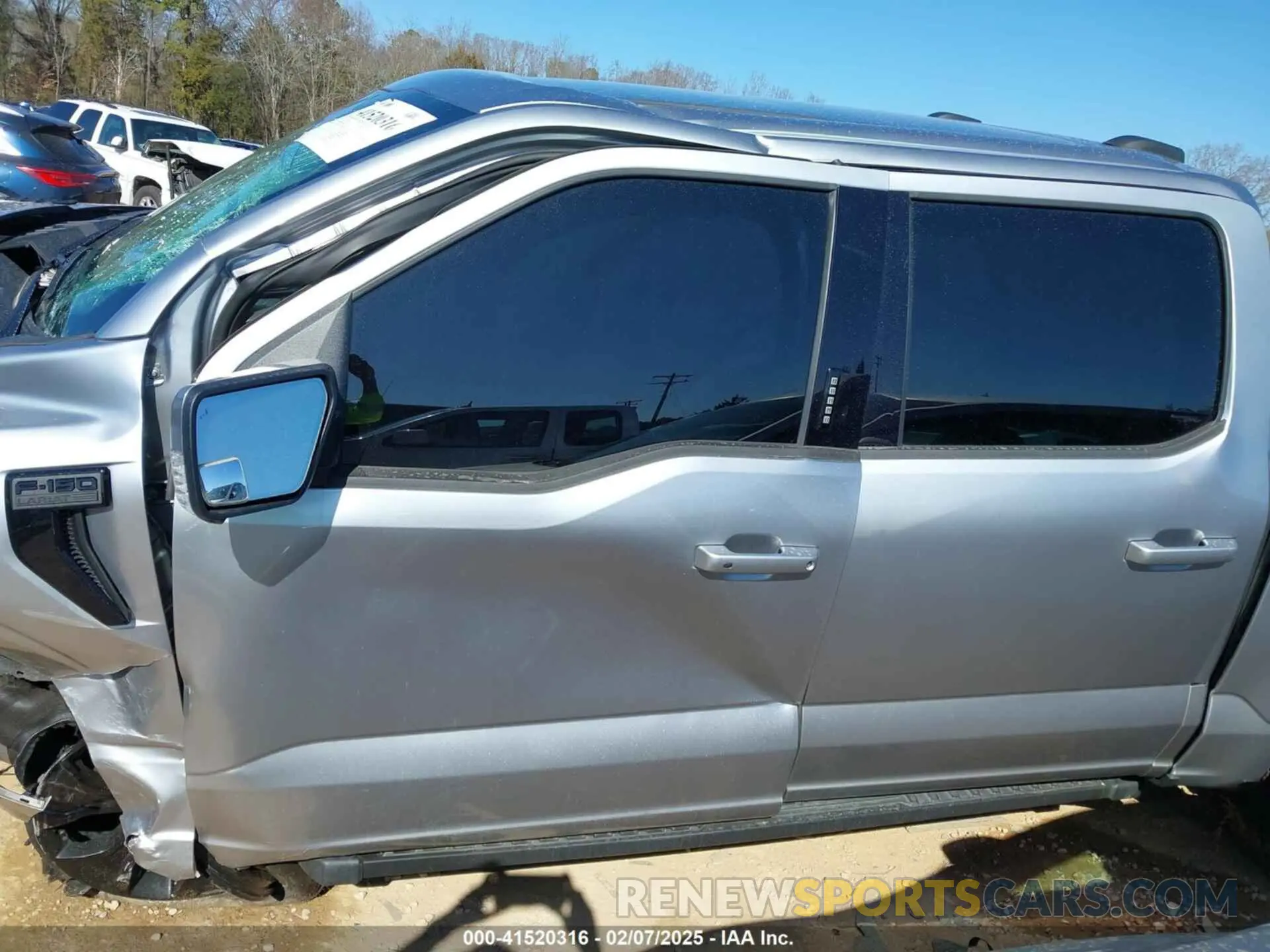 14 Photograph of a damaged car 1FTFW1E89NFB16010 FORD F-150 2022