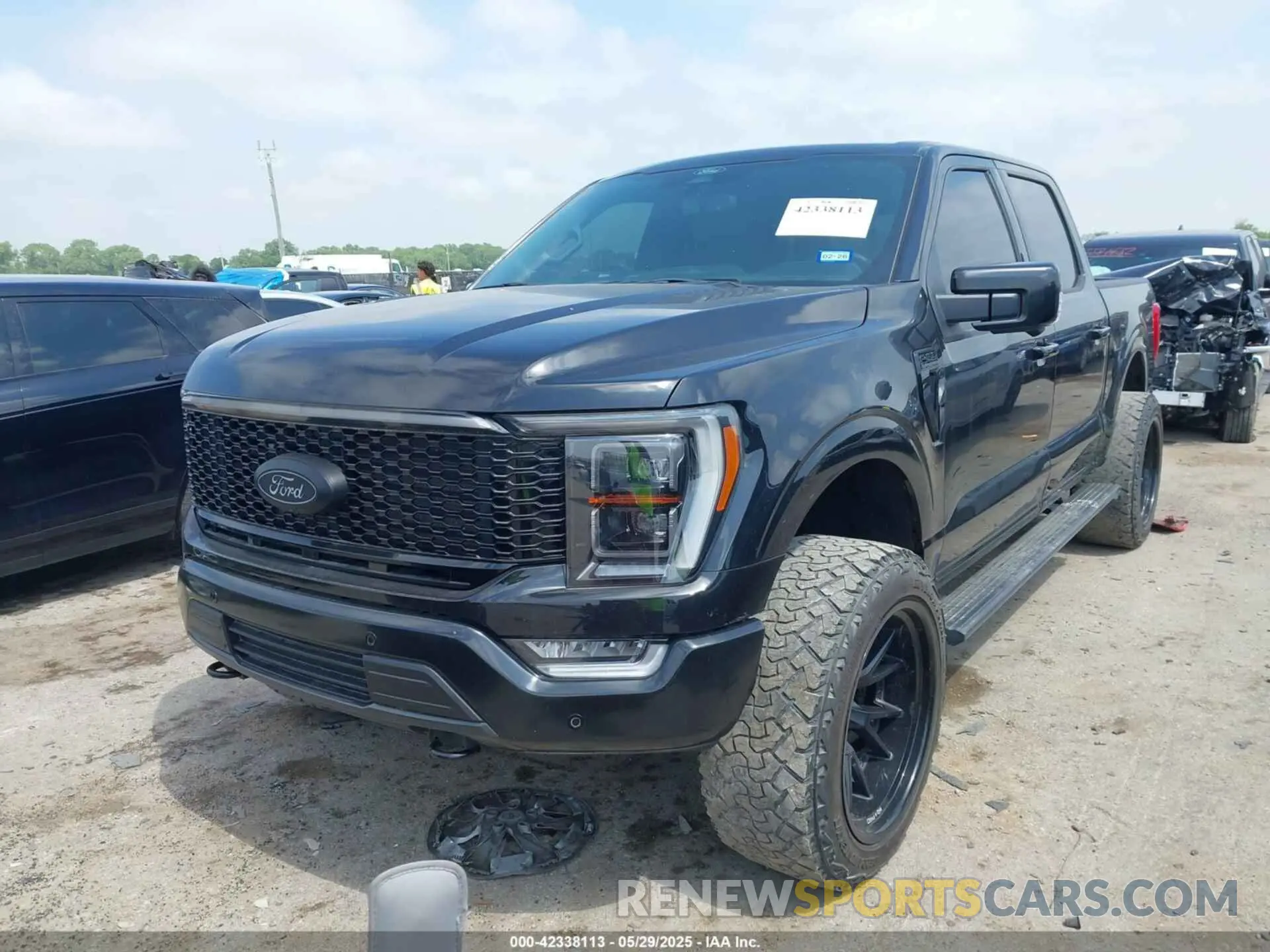 2 Photograph of a damaged car 1FTFW1E89NFC00263 FORD F-150 2022