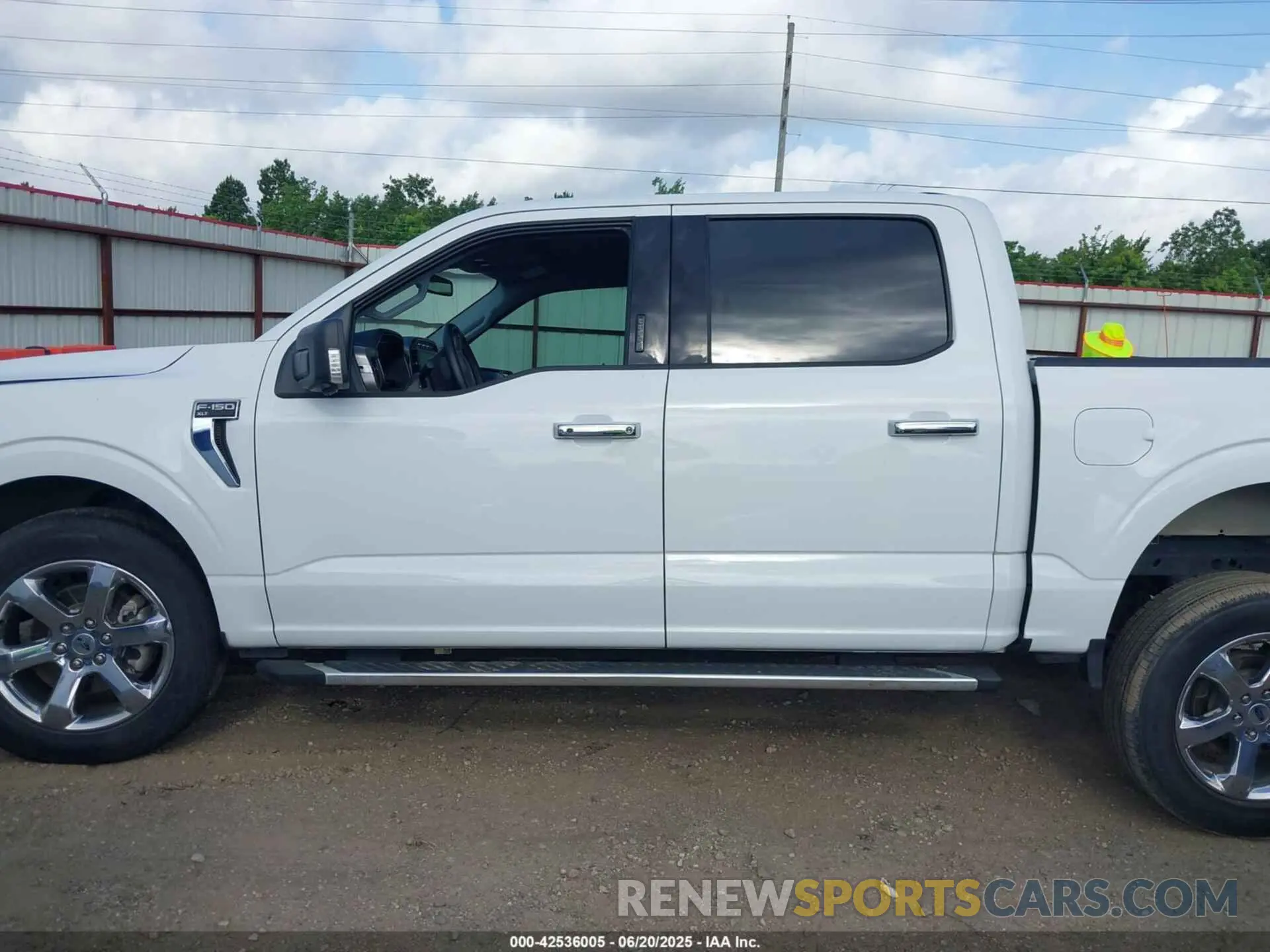 14 Фотография поврежденного автомобиля 1FTFW1E8XNFA67531 FORD F-150 2022