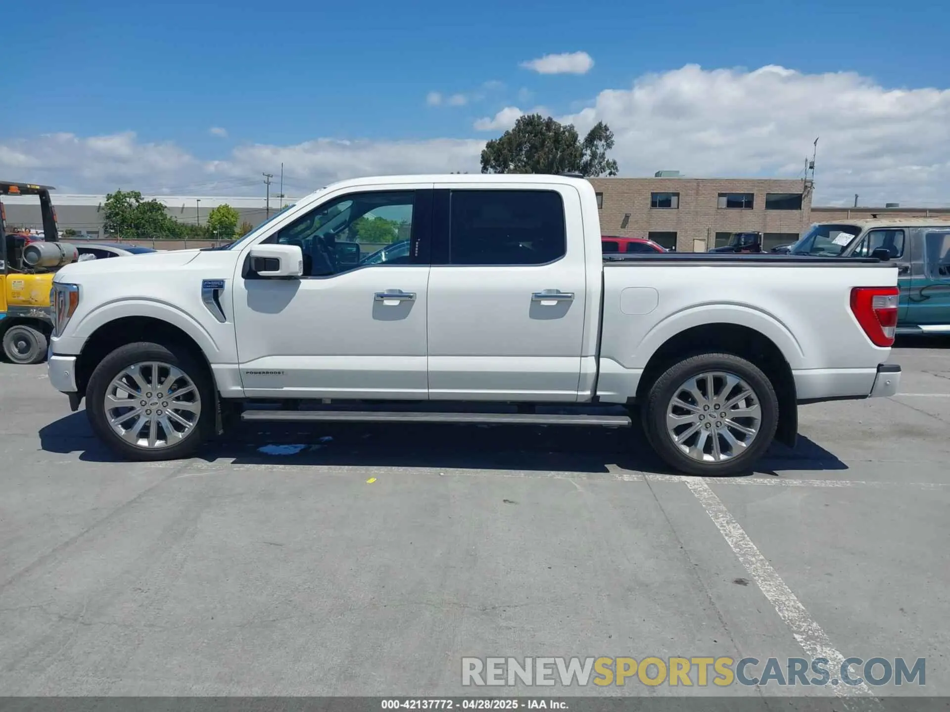 14 Photograph of a damaged car 1FTFW1ED0NFB57669 FORD F-150 2022