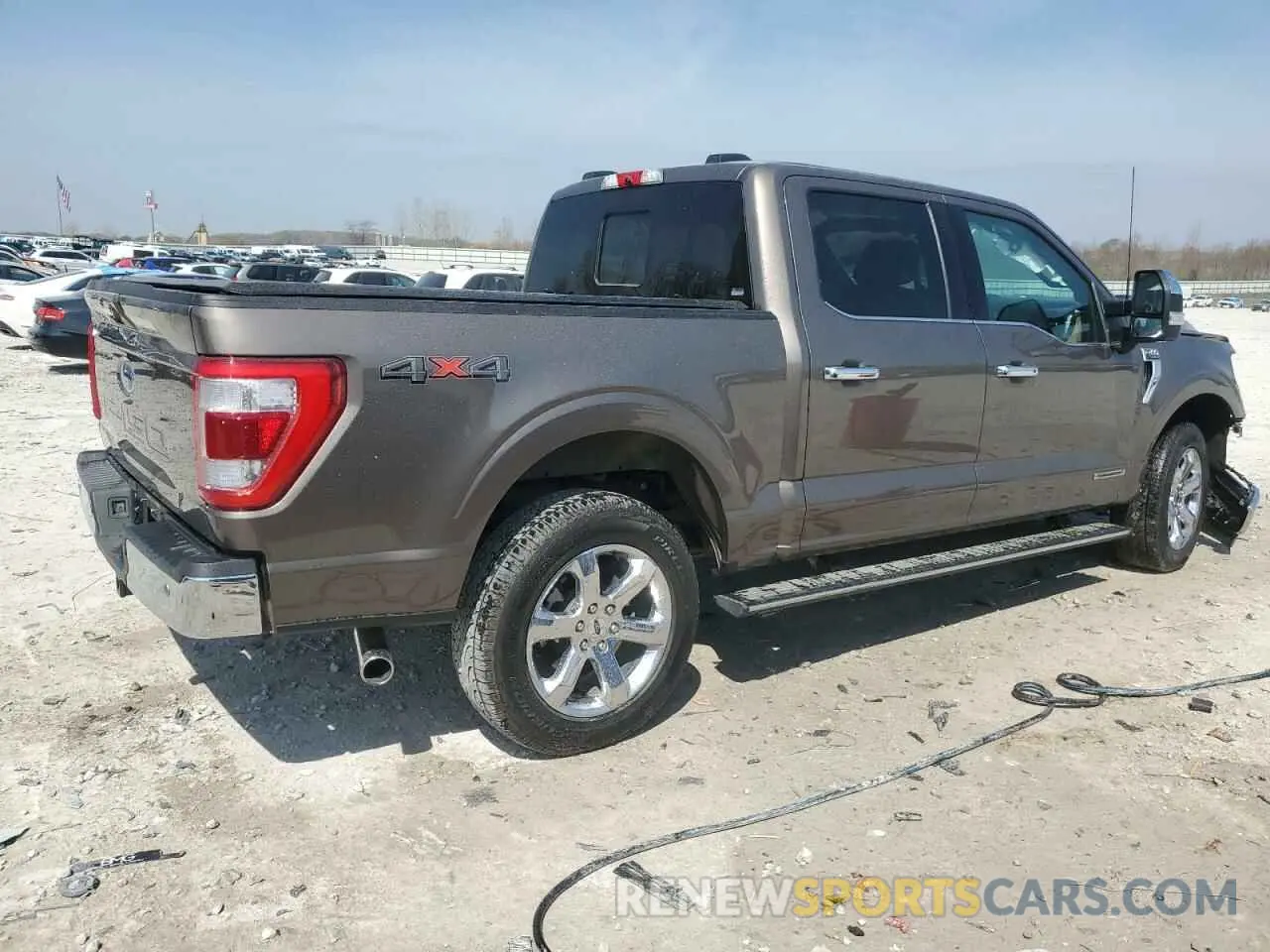 3 Photograph of a damaged car 1FTFW1ED4NFB39112 FORD F-150 2022
