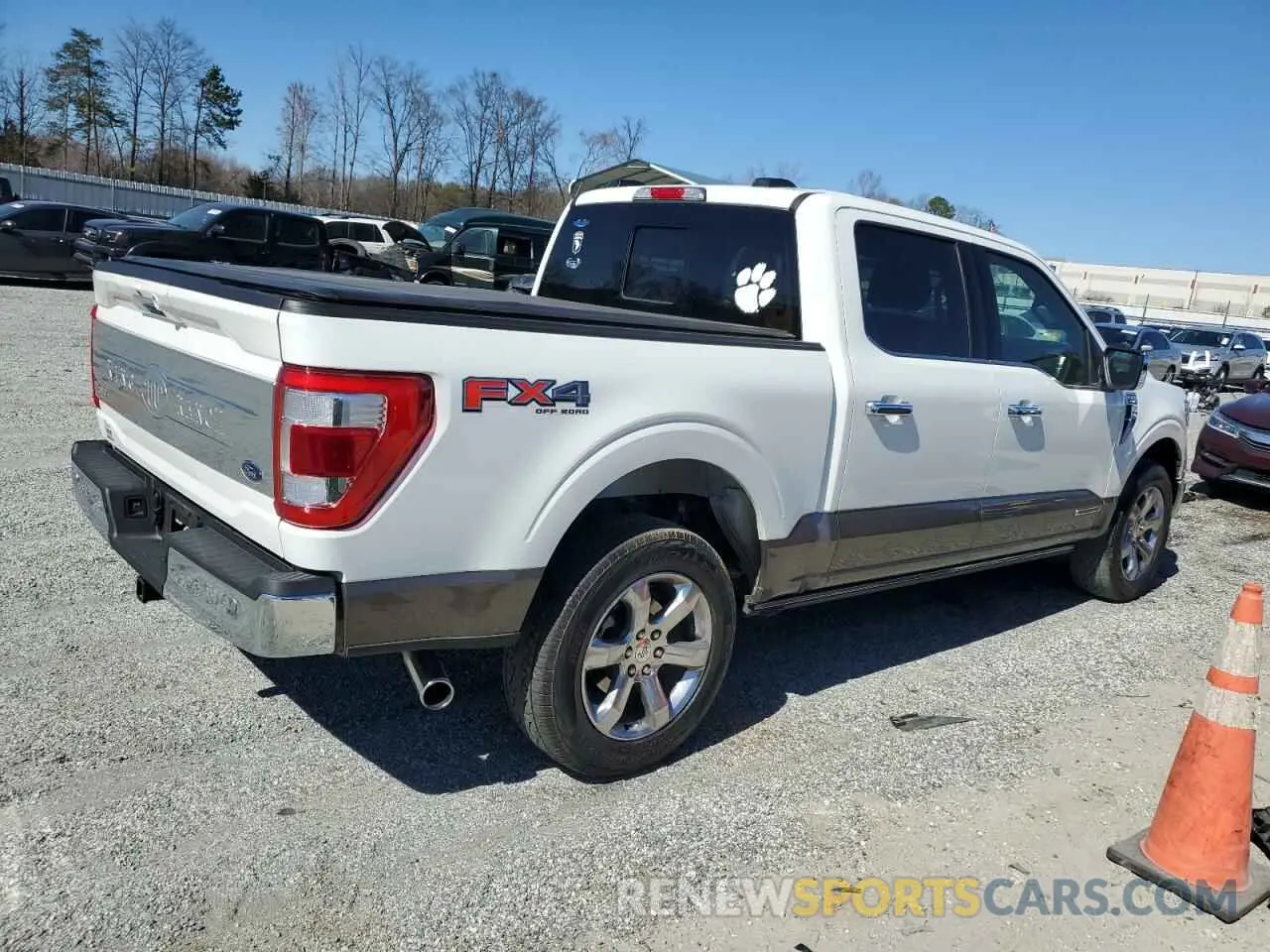 3 Photograph of a damaged car 1FTFW1ED8NFA41264 FORD F-150 2022