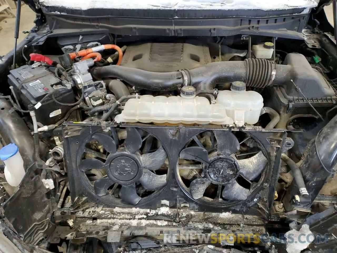 11 Photograph of a damaged car 1FTFW1ED8NFB15718 FORD F-150 2022