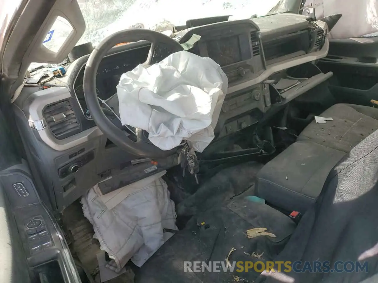8 Photograph of a damaged car 1FTFX1E53NKE16829 FORD F-150 2022