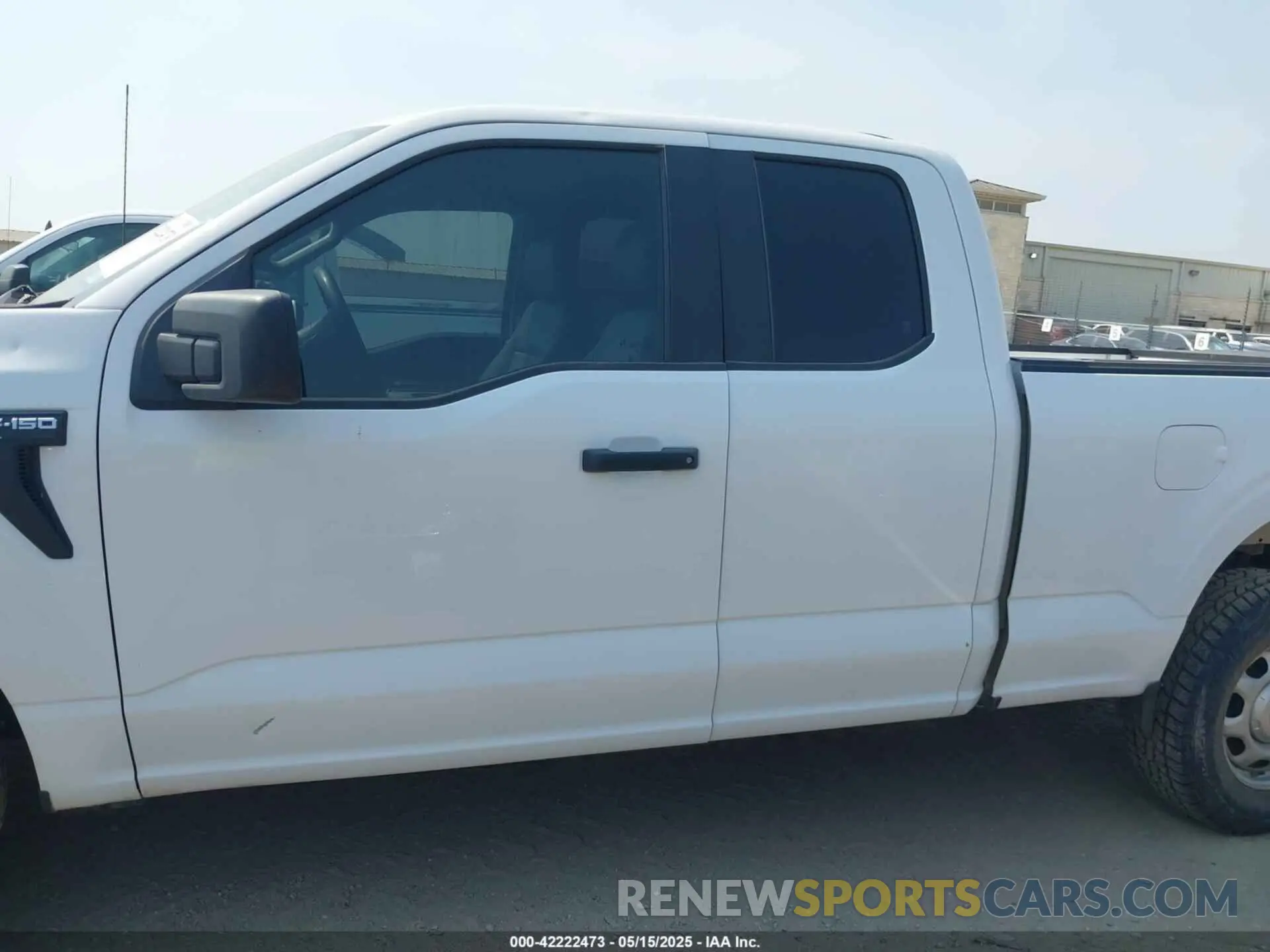 14 Photograph of a damaged car 1FTFX1E55NKD43902 FORD F-150 2022
