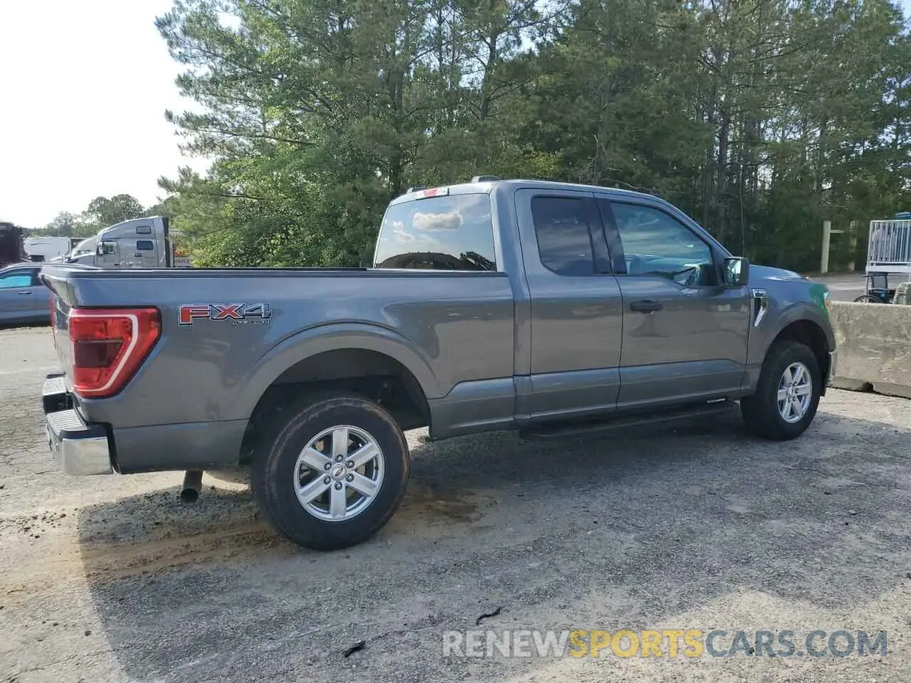 3 Photograph of a damaged car 1FTFX1E58NFB61927 FORD F-150 2022