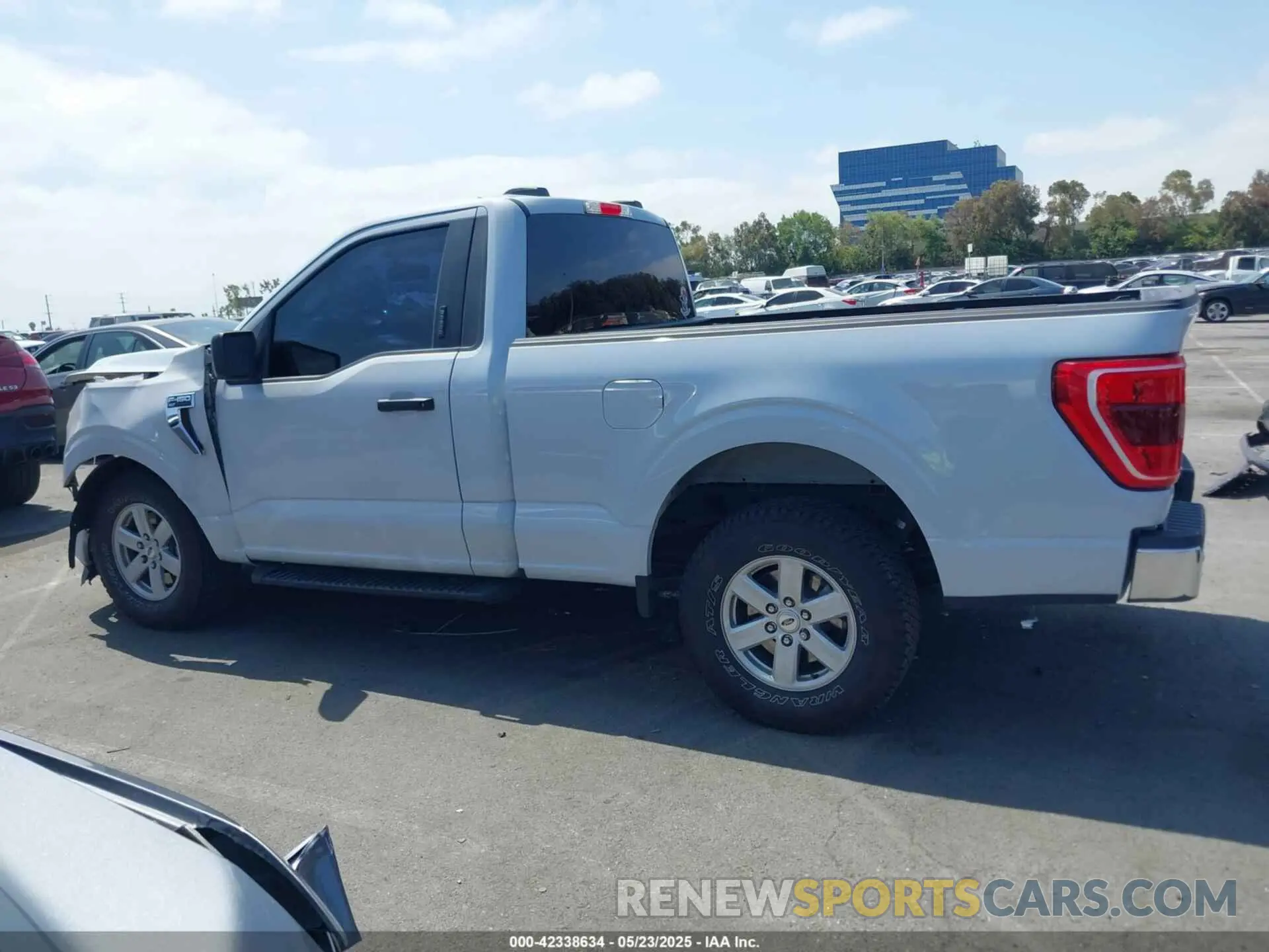 14 Photograph of a damaged car 1FTMF1C50NKE48070 FORD F-150 2022