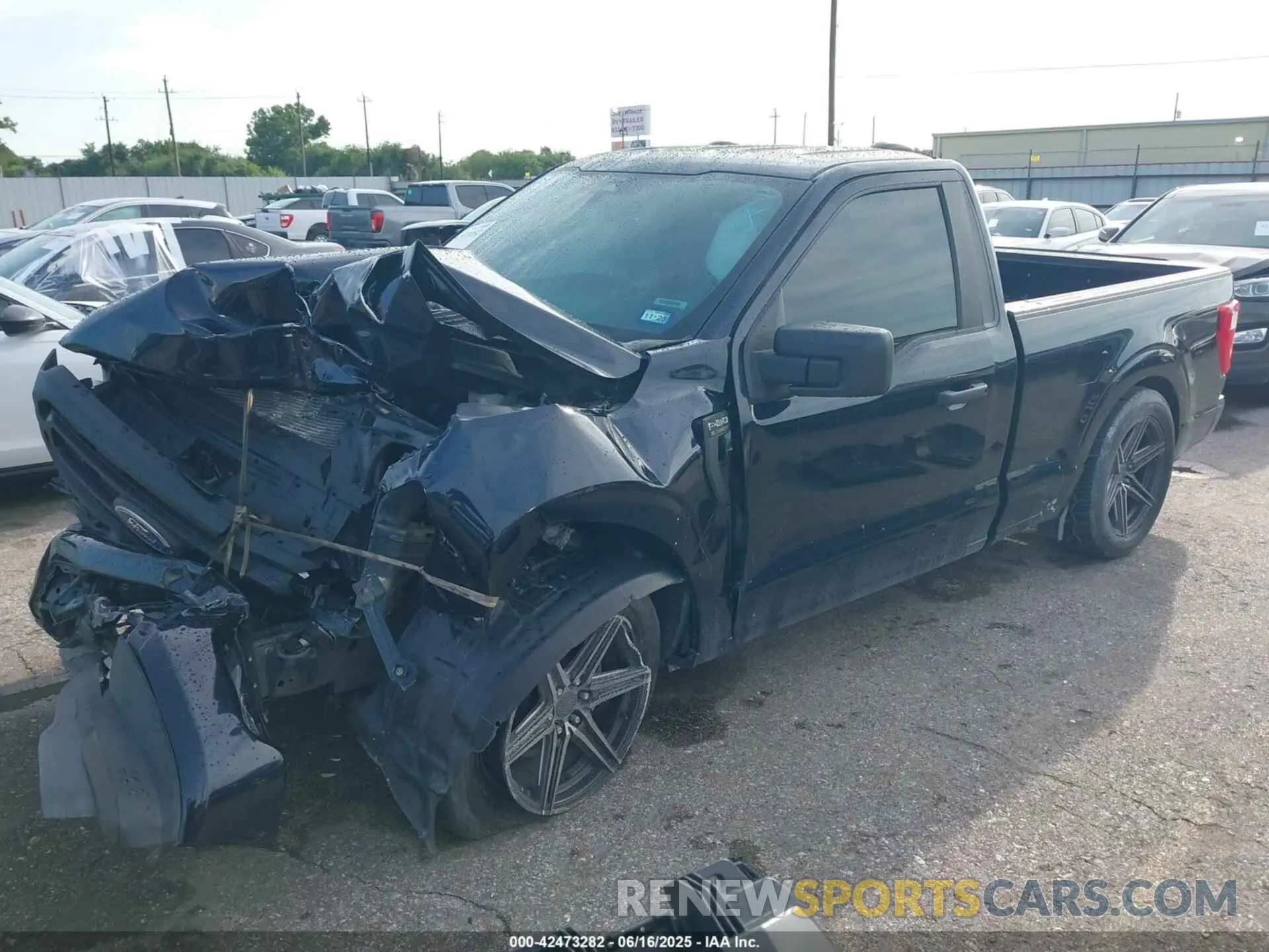 2 Фотография поврежденного автомобиля 1FTMF1E58NKE24953 FORD F-150 2022
