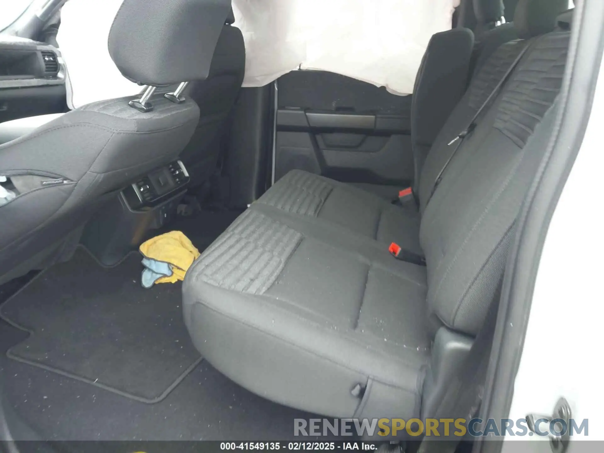 8 Фотография поврежденного автомобиля 1FTEW1C50PKF33143 FORD F-150 2023