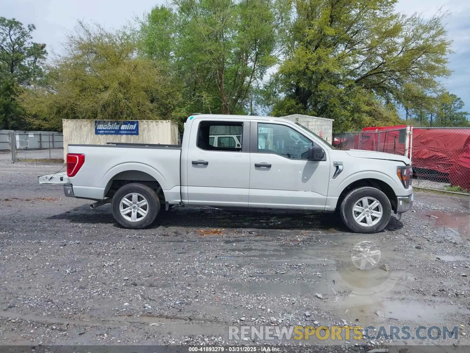 13 Фотография поврежденного автомобиля 1FTEW1C51PKE77861 FORD F-150 2023