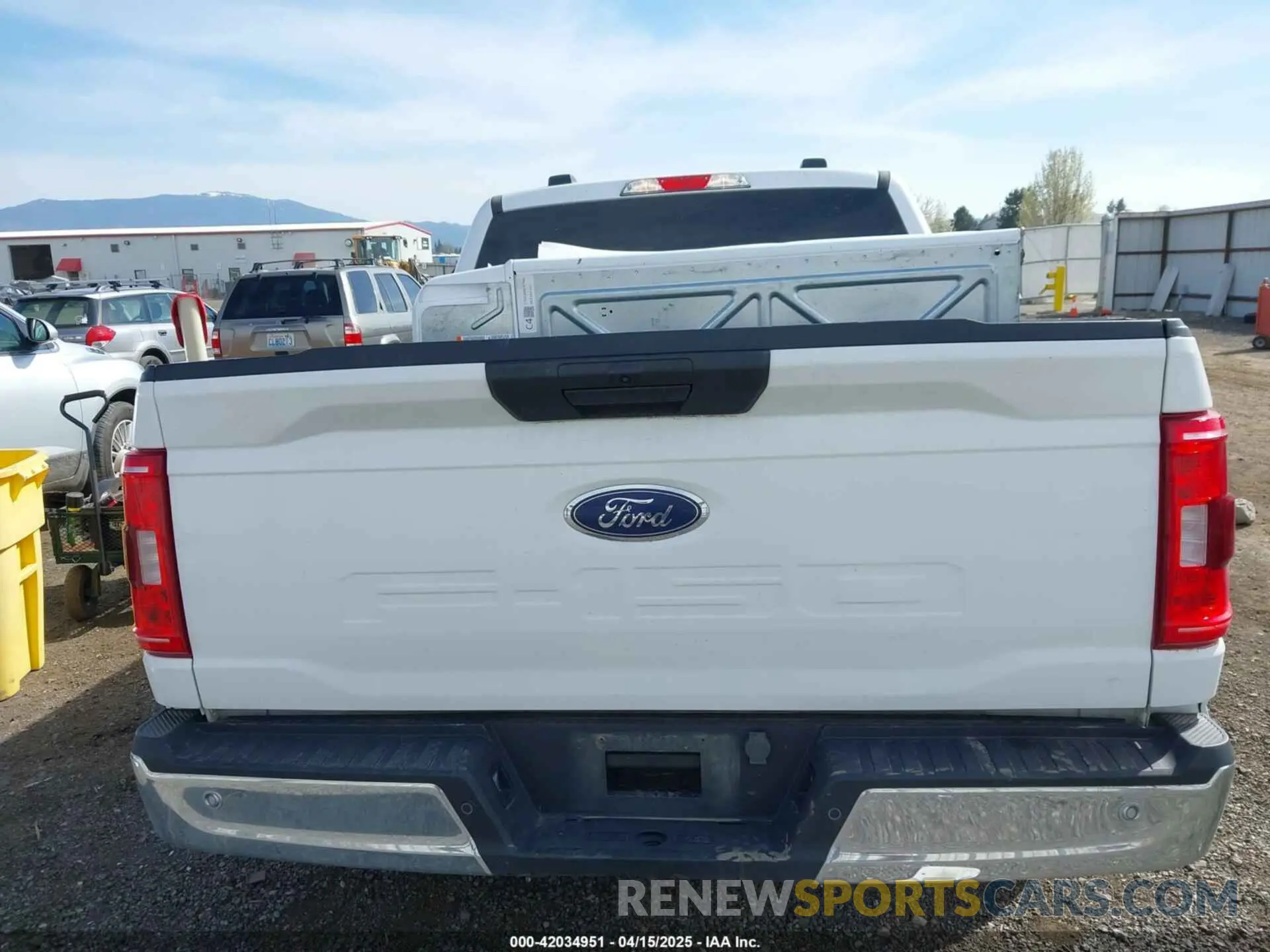 16 Фотография поврежденного автомобиля 1FTEW1C51PKE77973 FORD F-150 2023