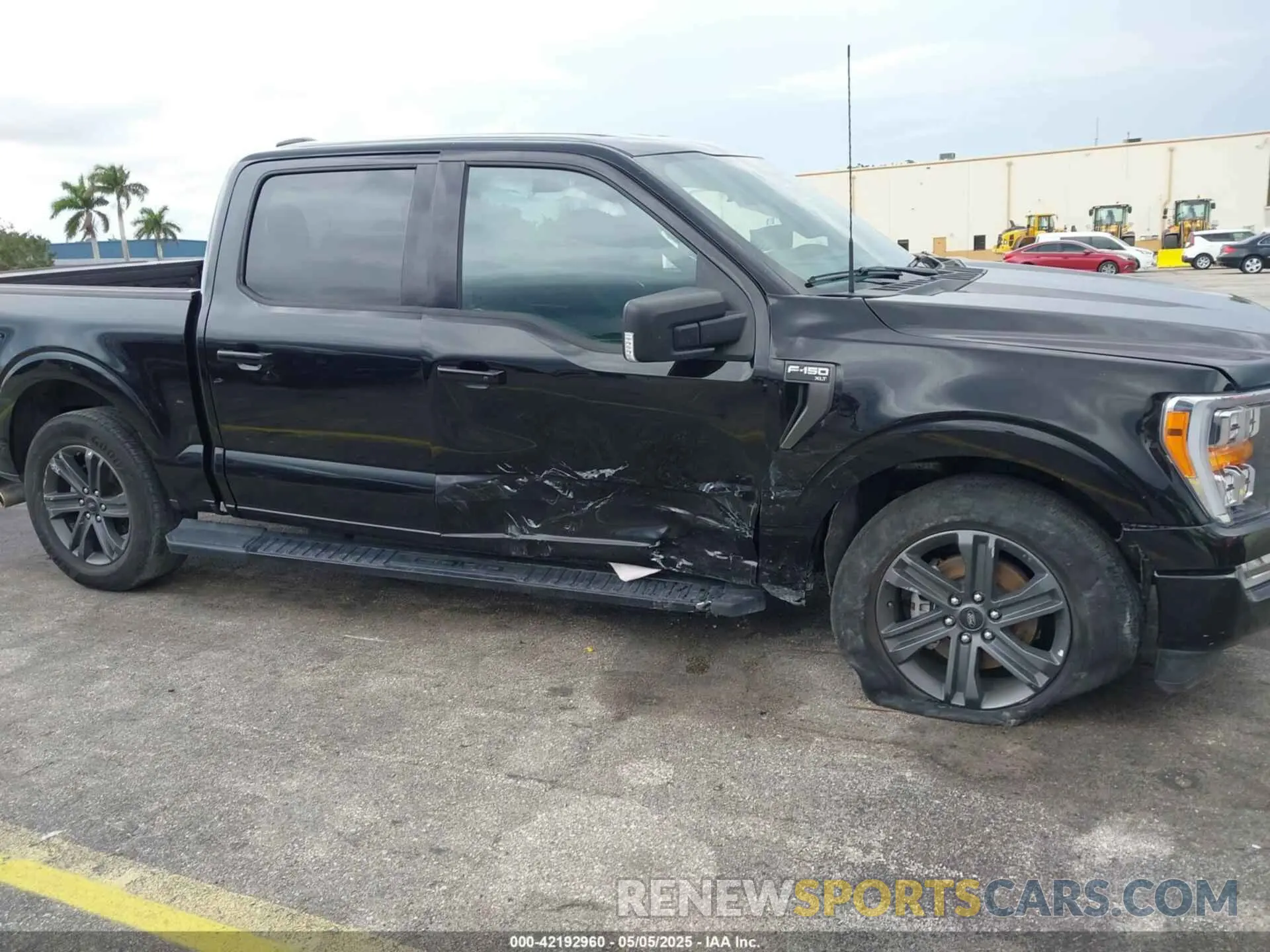 6 Фотография поврежденного автомобиля 1FTEW1C52PFA90311 FORD F-150 2023