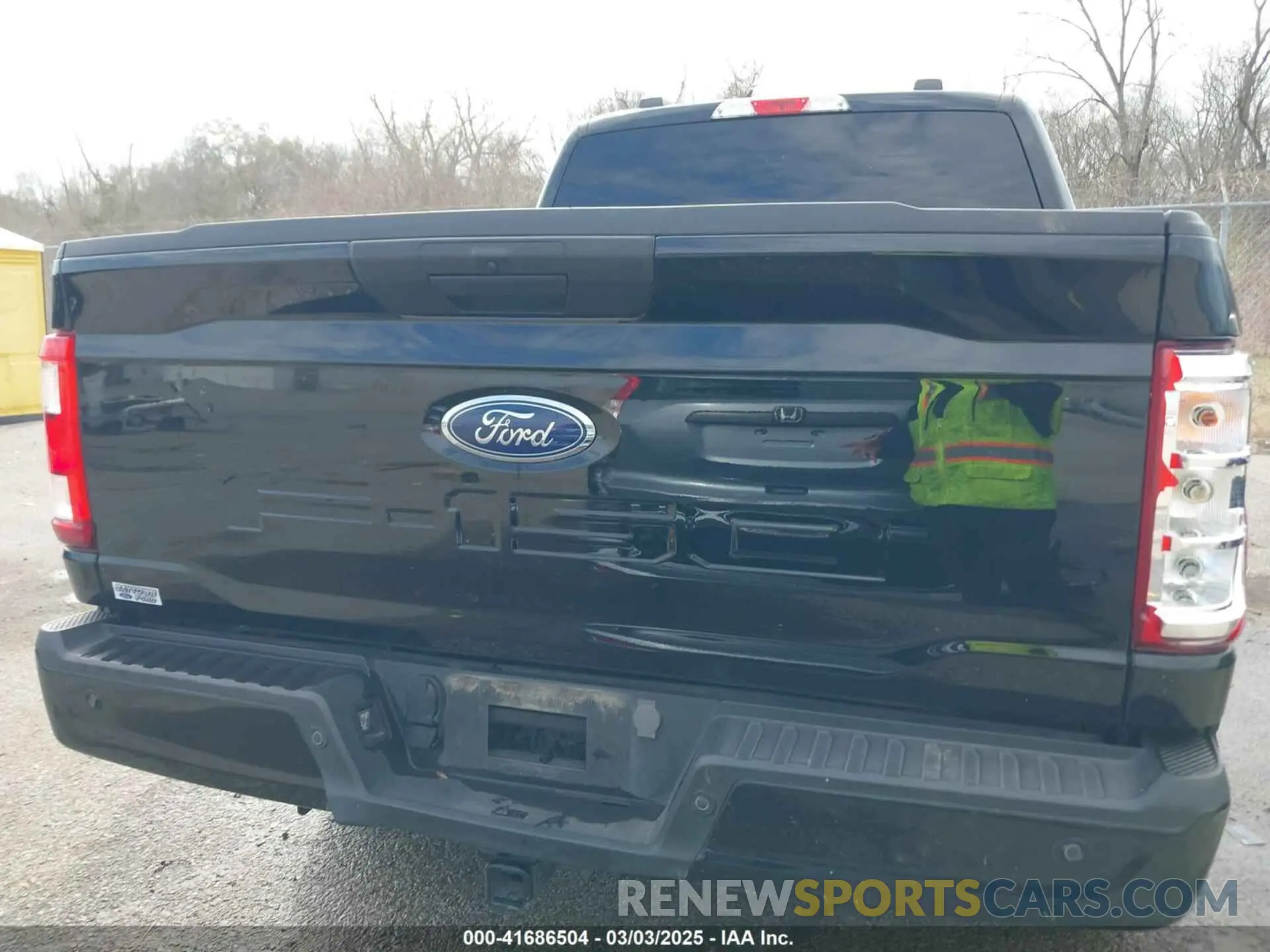 8 Photograph of a damaged car 1FTEW1C54PFB88031 FORD F-150 2023