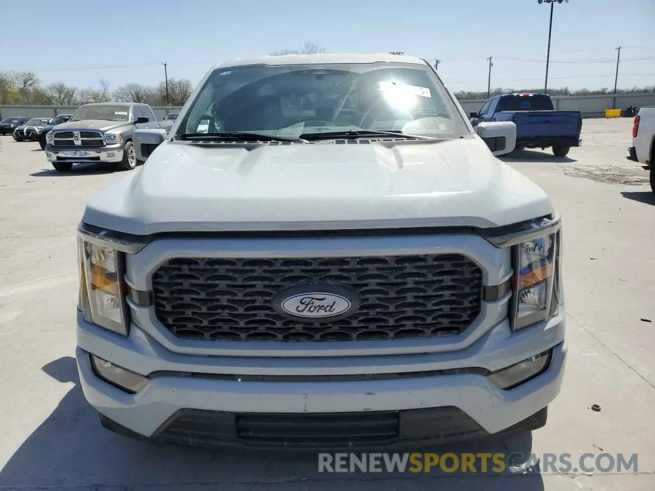 5 Фотография поврежденного автомобиля 1FTEW1C54PKF82670 FORD F-150 2023