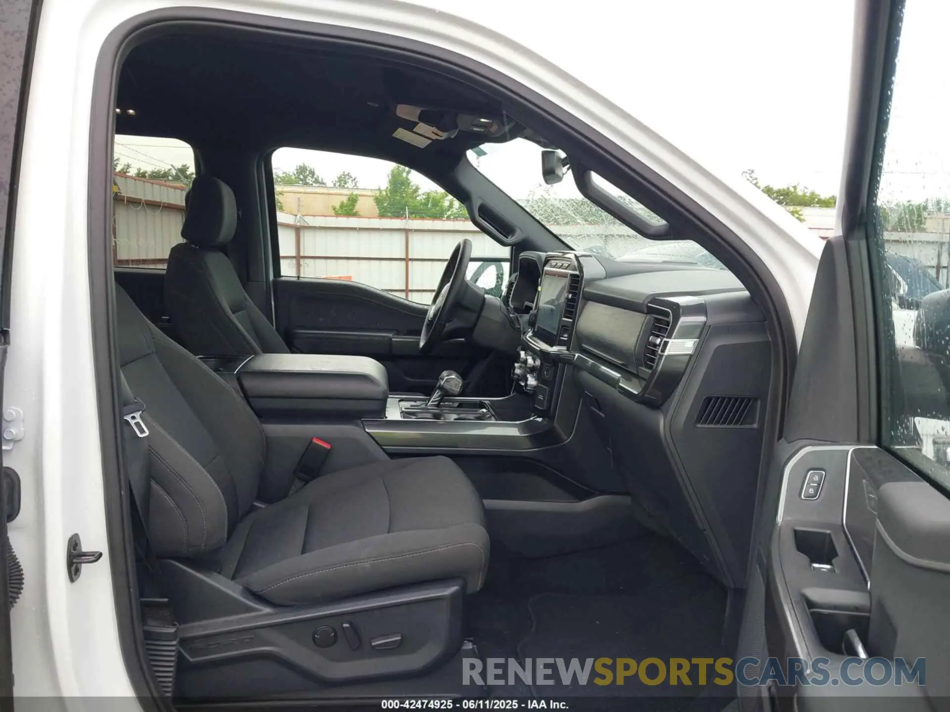 5 Фотография поврежденного автомобиля 1FTEW1C5XPFC56753 FORD F-150 2023