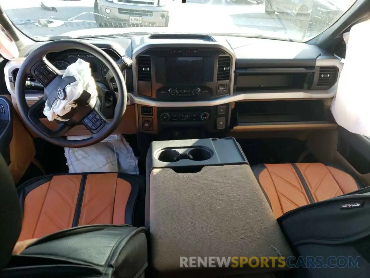 8 Фотография поврежденного автомобиля 1FTEW1C83PKD23548 FORD F-150 2023