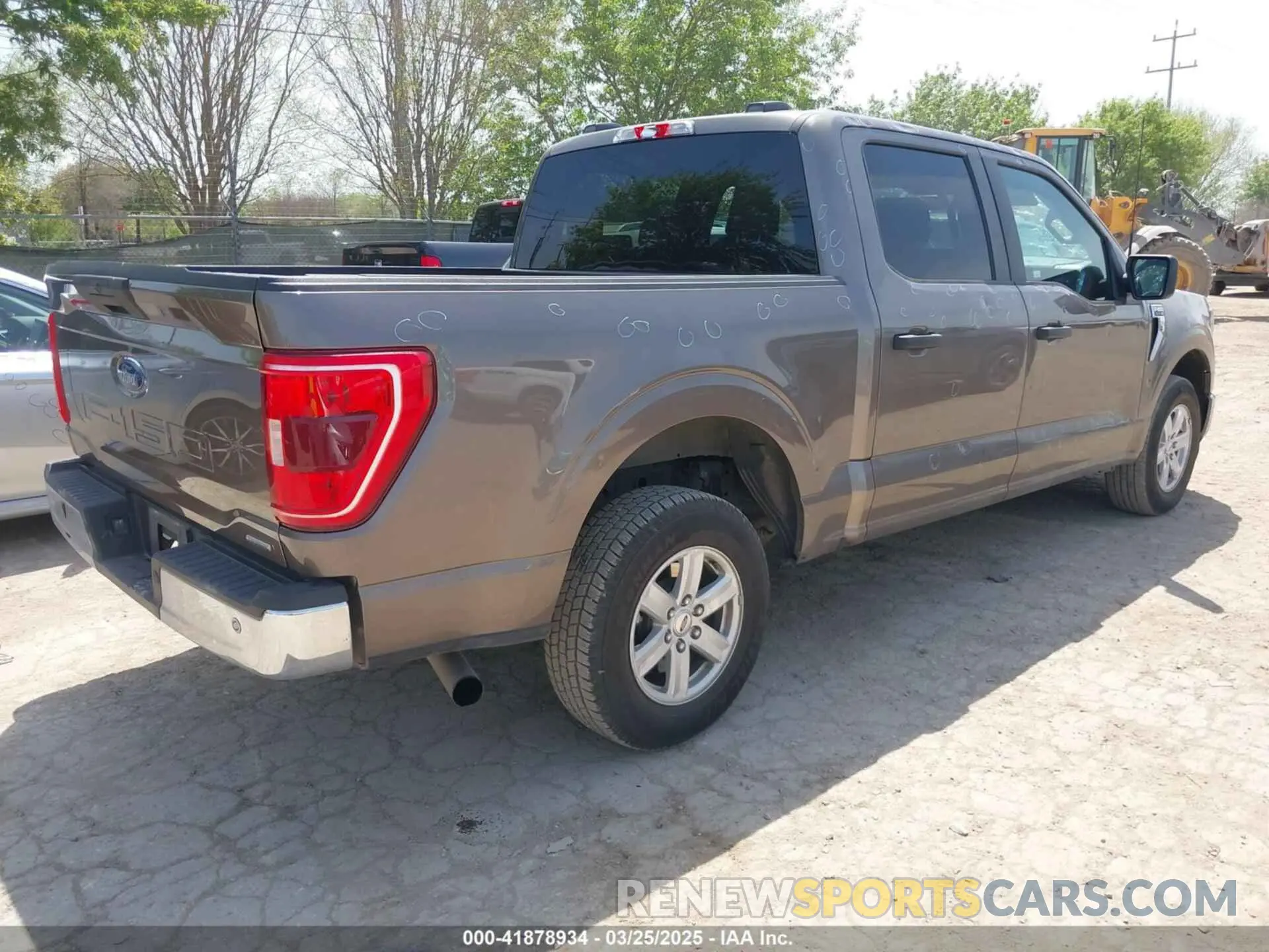 4 Фотография поврежденного автомобиля 1FTEW1C88PFC20988 FORD F-150 2023
