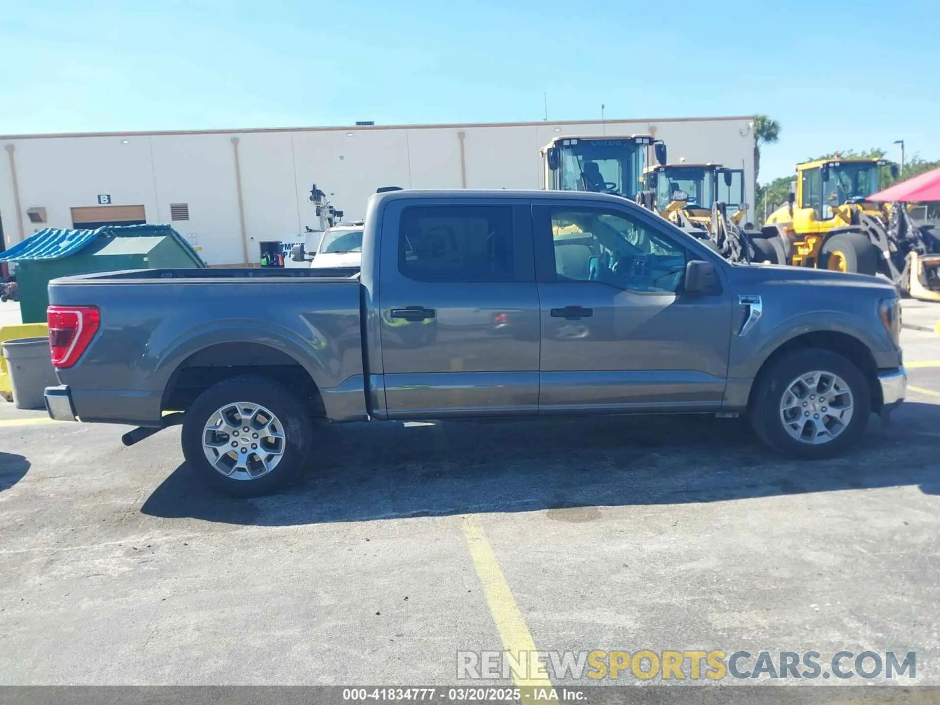 13 Фотография поврежденного автомобиля 1FTEW1C88PKD70185 FORD F-150 2023