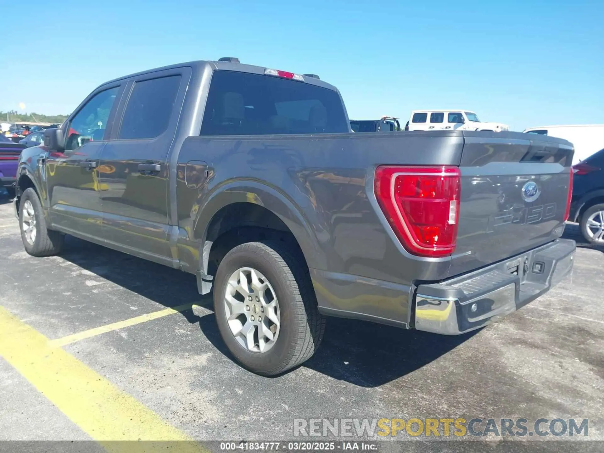 3 Фотография поврежденного автомобиля 1FTEW1C88PKD70185 FORD F-150 2023