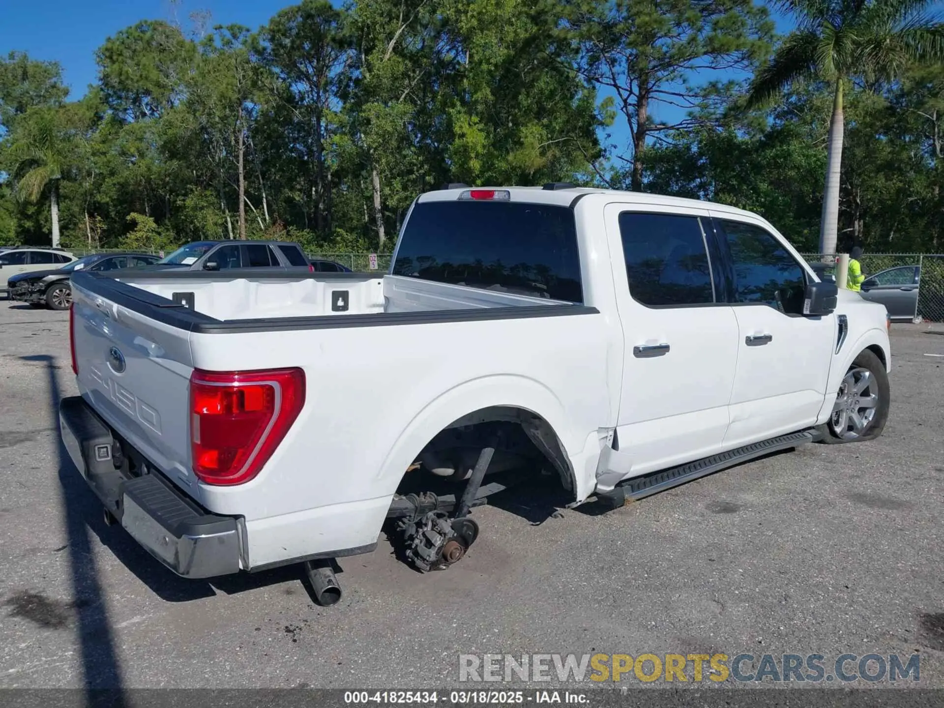 6 Фотография поврежденного автомобиля 1FTEW1CP1PKE62116 FORD F-150 2023