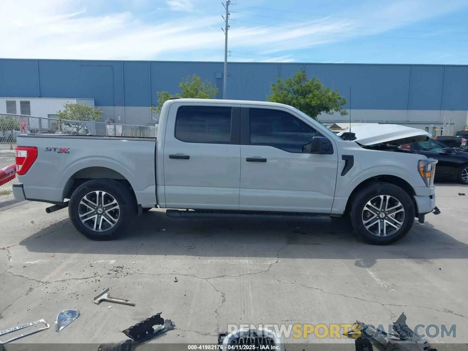 14 Photograph of a damaged car 1FTEW1CP2PKE60004 FORD F-150 2023