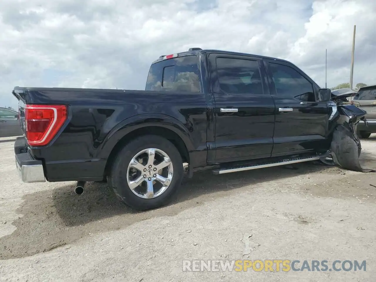 3 Photograph of a damaged car 1FTEW1CP9PKE62364 FORD F-150 2023