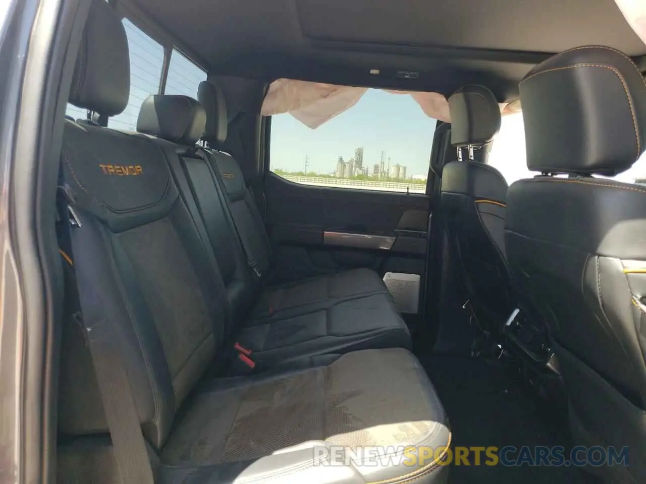 10 Фотография поврежденного автомобиля 1FTEW1E85PFC90414 FORD F-150 2023
