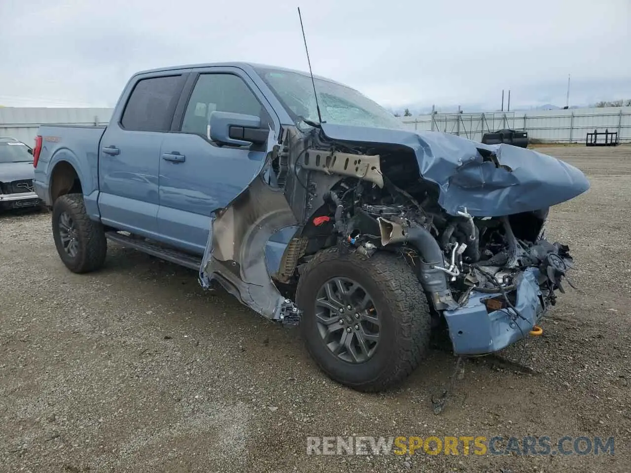 4 Фотография поврежденного автомобиля 1FTEW1E86PFB82075 FORD F-150 2023
