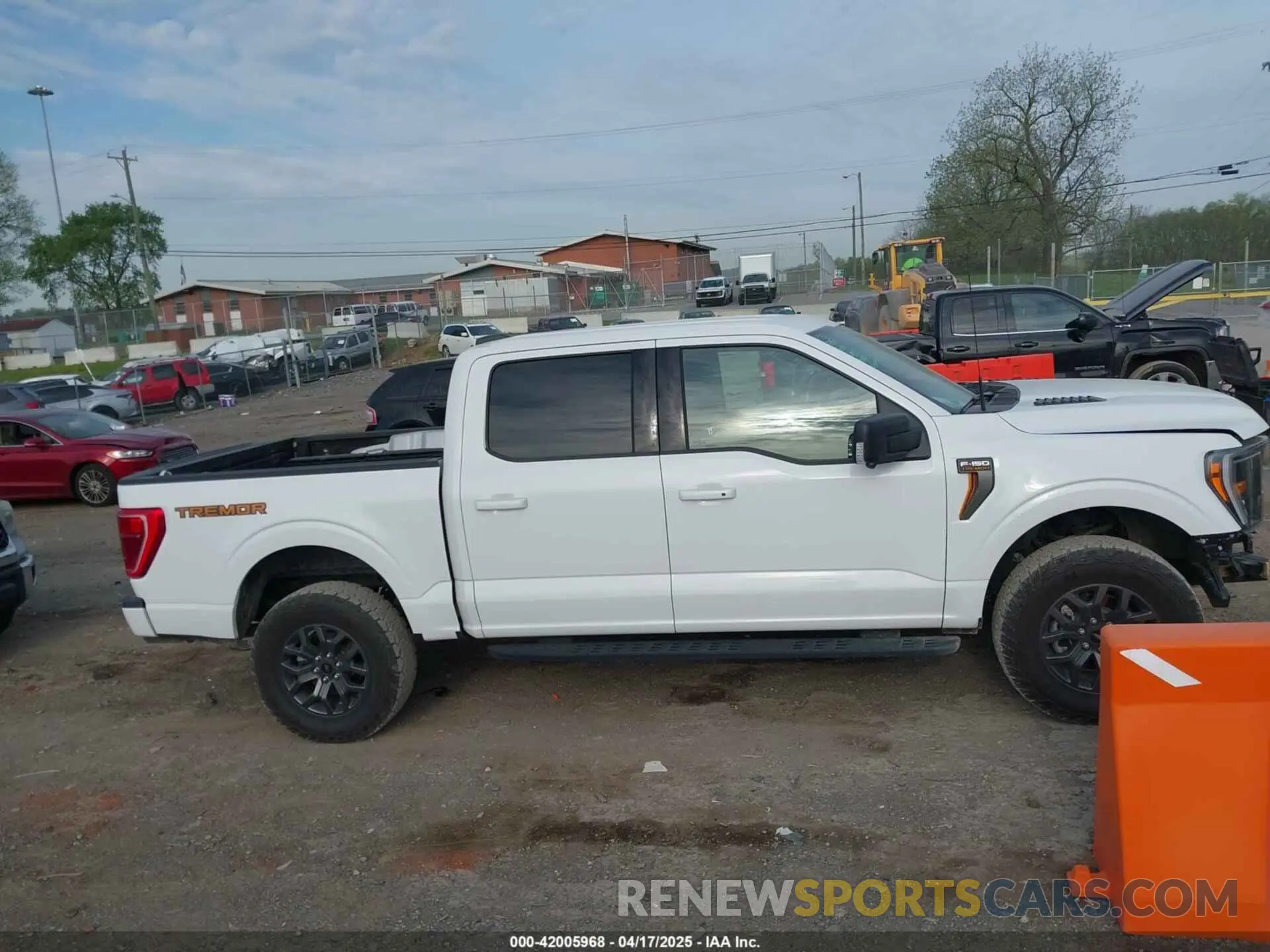 14 Фотография поврежденного автомобиля 1FTEW1E88PFA49950 FORD F-150 2023
