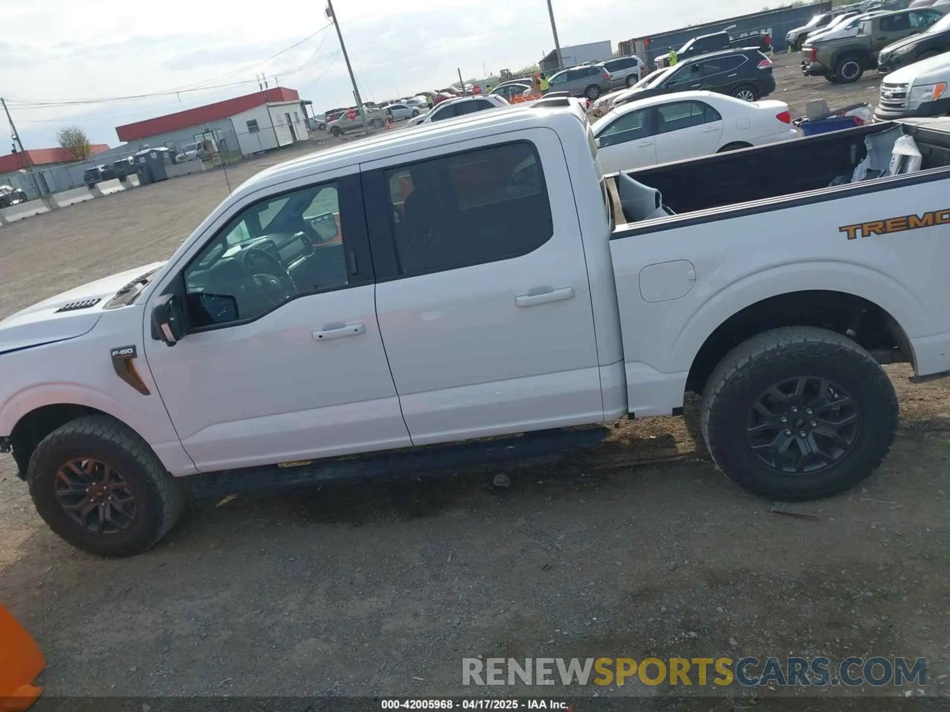 15 Фотография поврежденного автомобиля 1FTEW1E88PFA49950 FORD F-150 2023