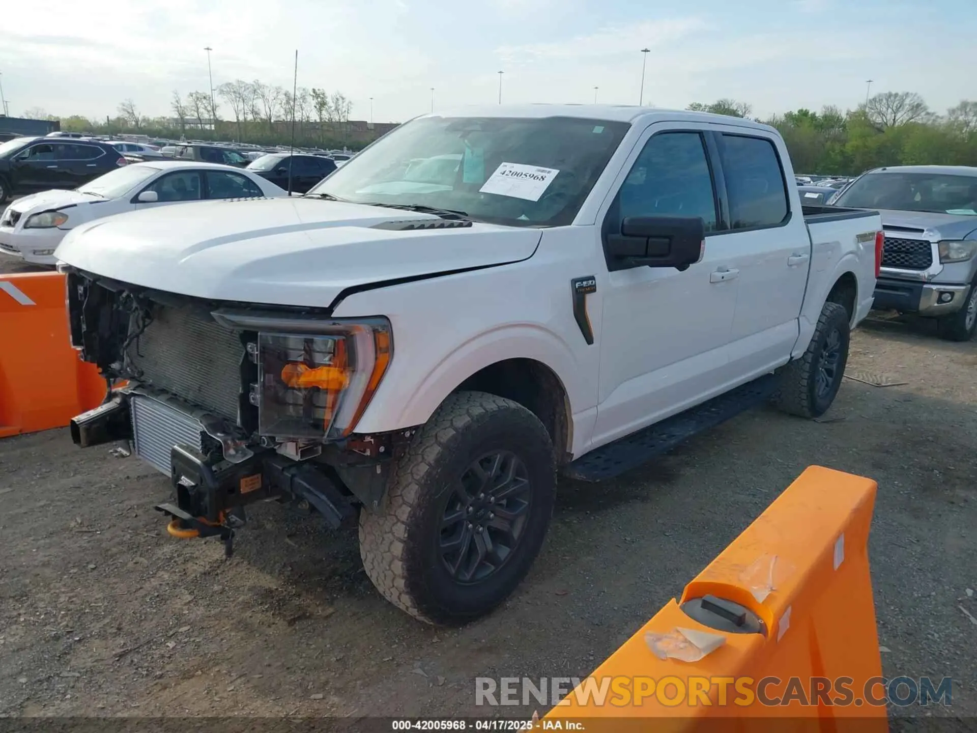 2 Фотография поврежденного автомобиля 1FTEW1E88PFA49950 FORD F-150 2023