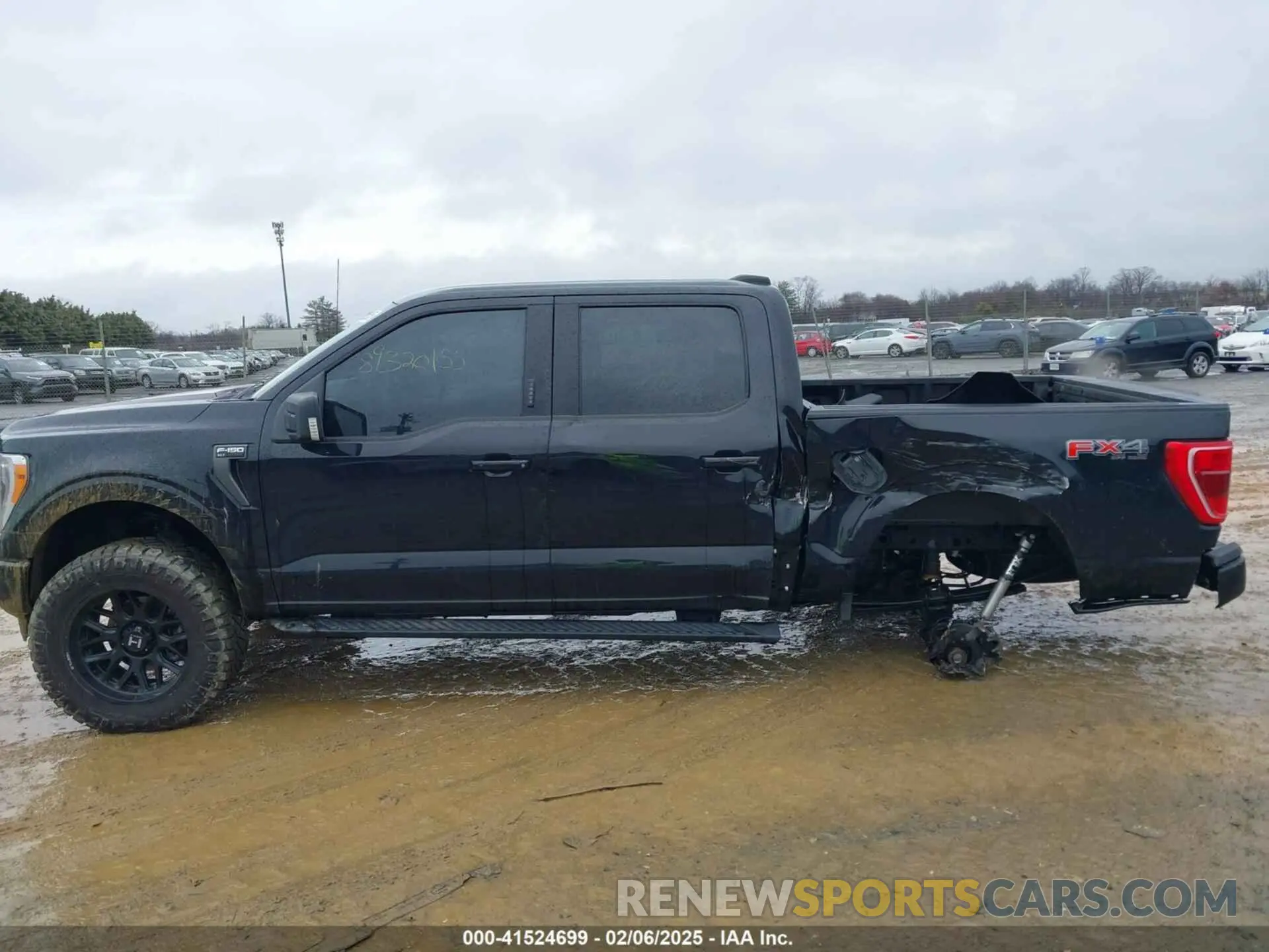 14 Photograph of a damaged car 1FTEW1EP0PFA07487 FORD F-150 2023