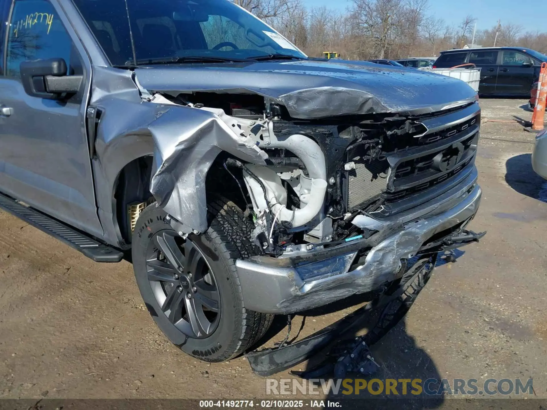 6 Photograph of a damaged car 1FTEW1EP0PFD33788 FORD F-150 2023