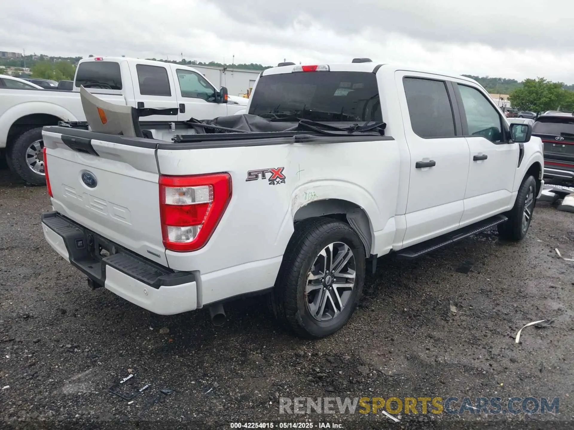 4 Photograph of a damaged car 1FTEW1EP5PFB87582 FORD F-150 2023