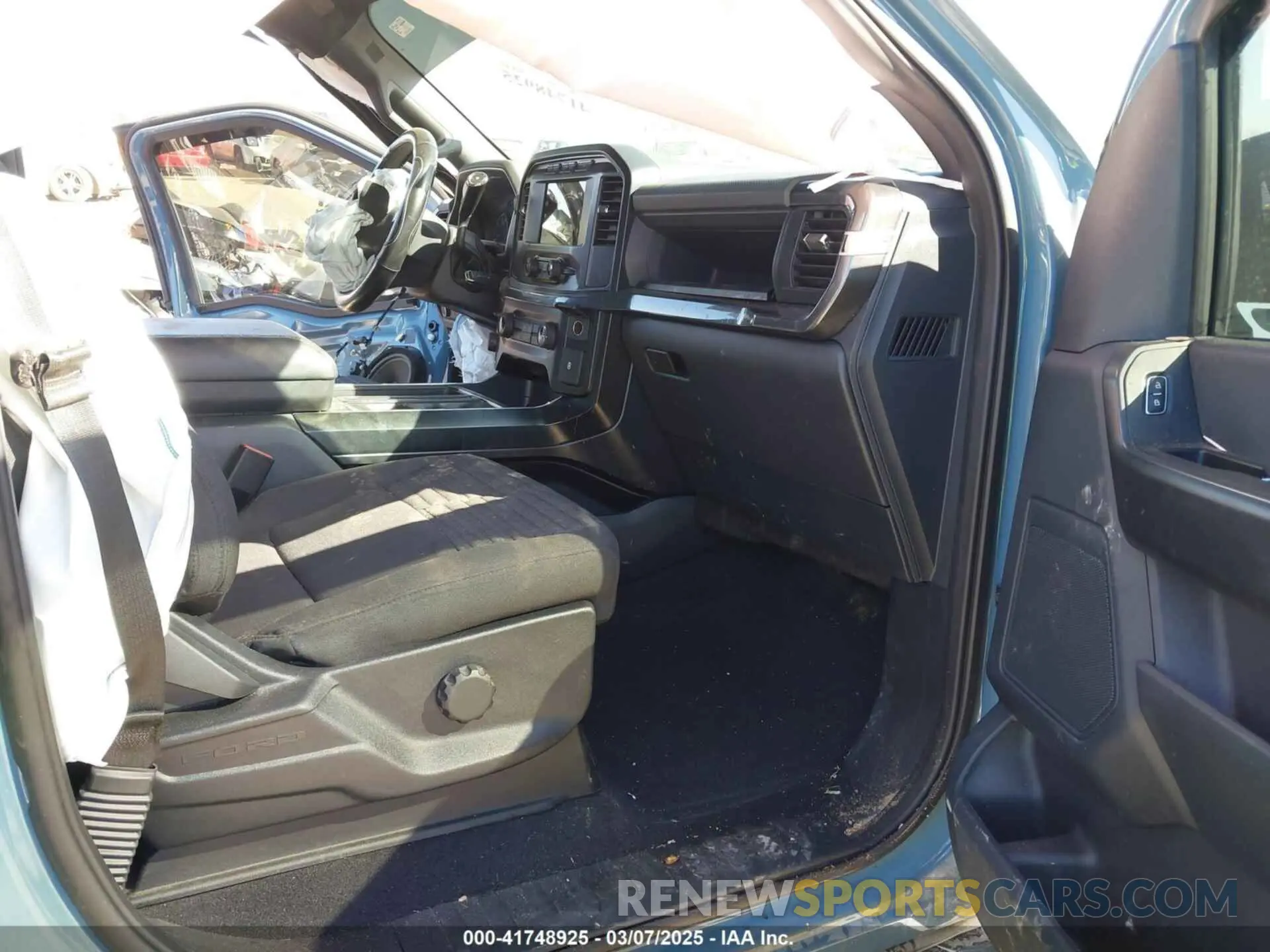 5 Photograph of a damaged car 1FTEW1EP7PKE67107 FORD F-150 2023