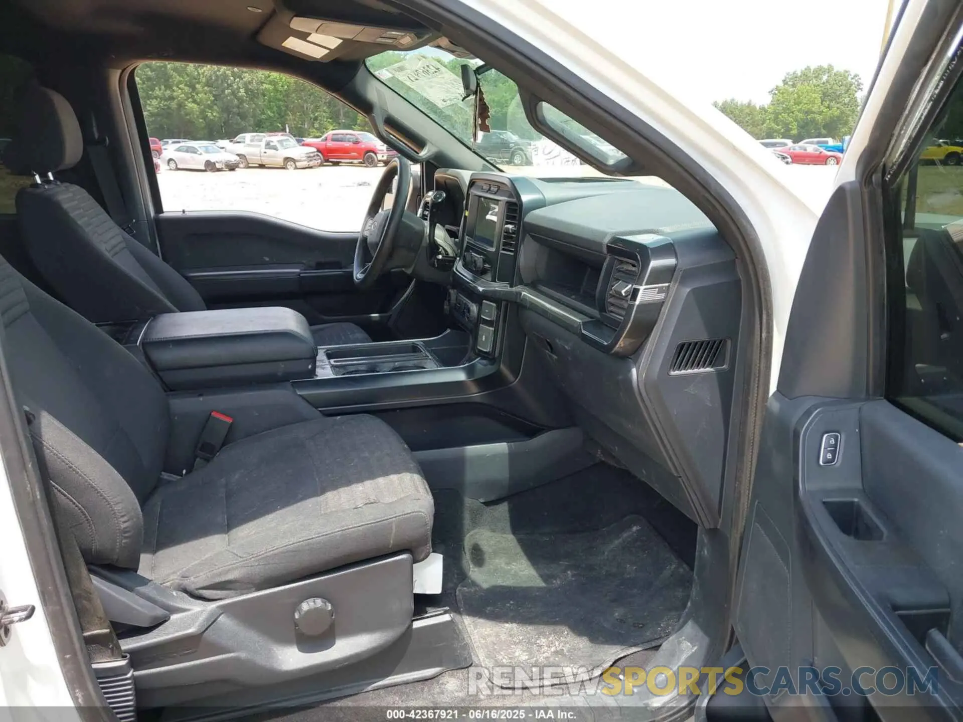 5 Photograph of a damaged car 1FTEW1EPXPKE66386 FORD F-150 2023