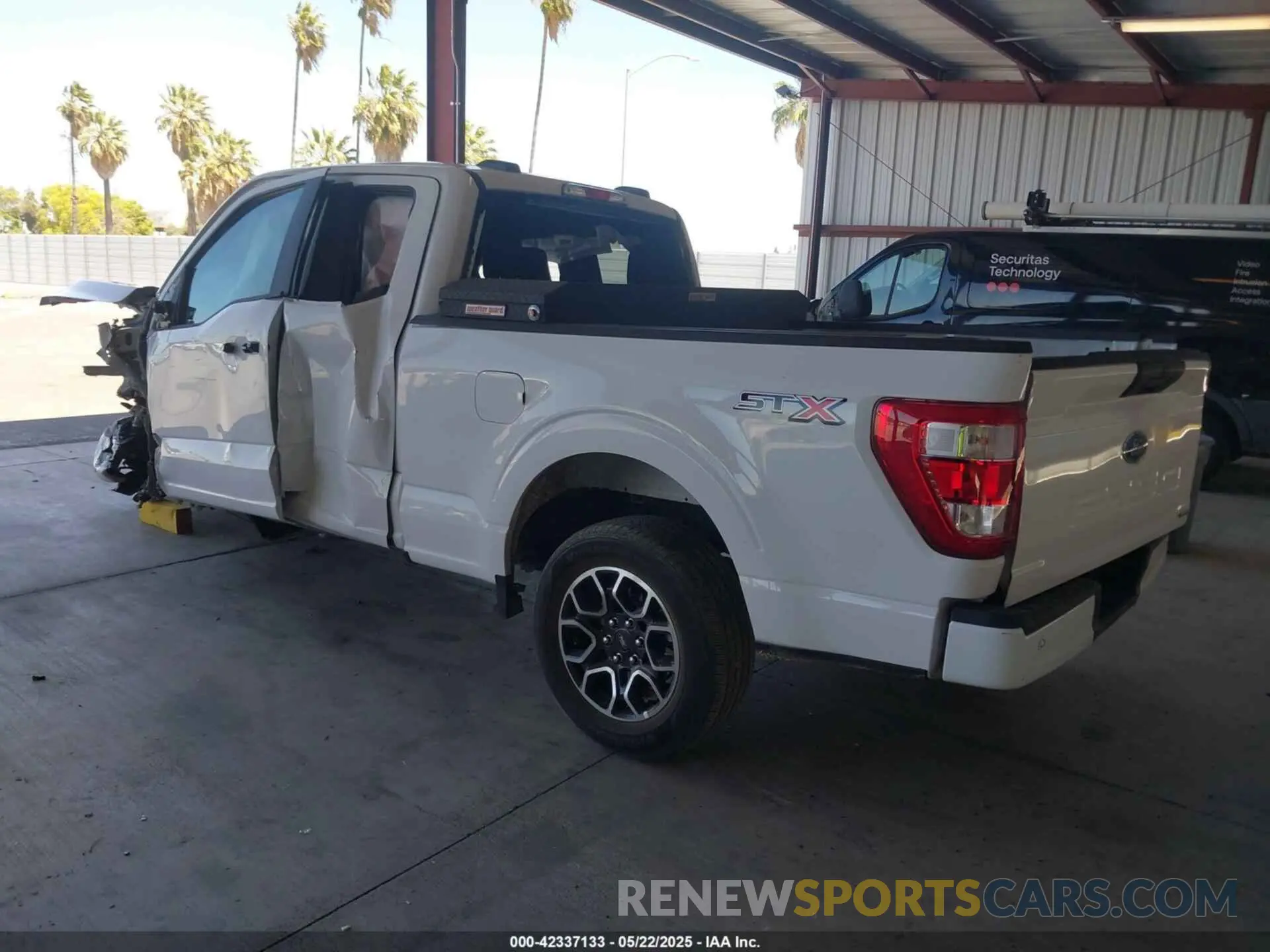 3 Photograph of a damaged car 1FTEX1CP1PKE18310 FORD F-150 2023