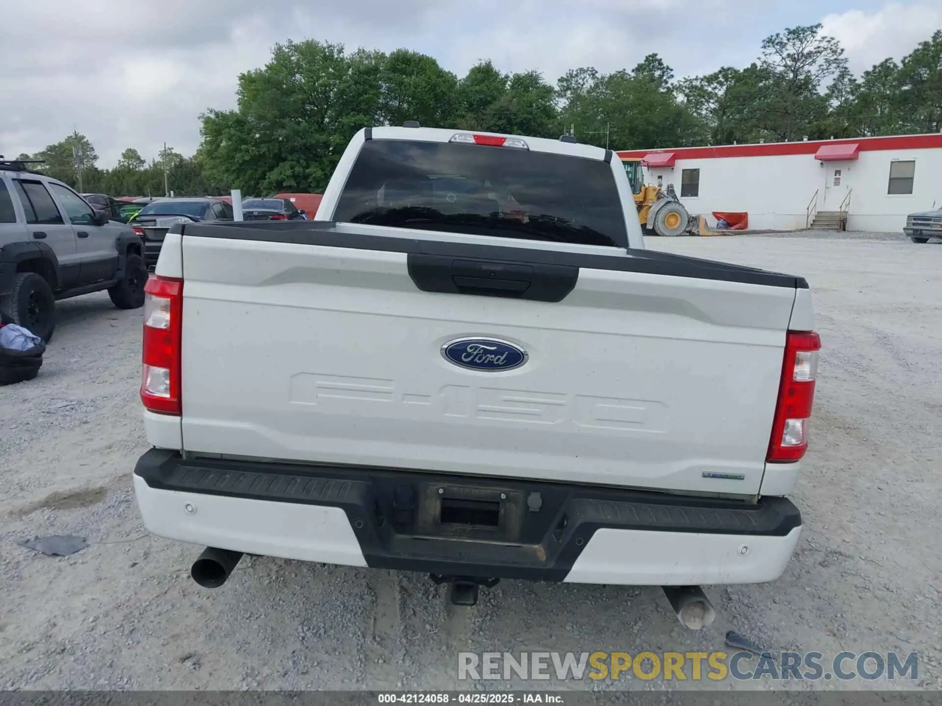 16 Photograph of a damaged car 1FTEX1CP9PKF91606 FORD F-150 2023