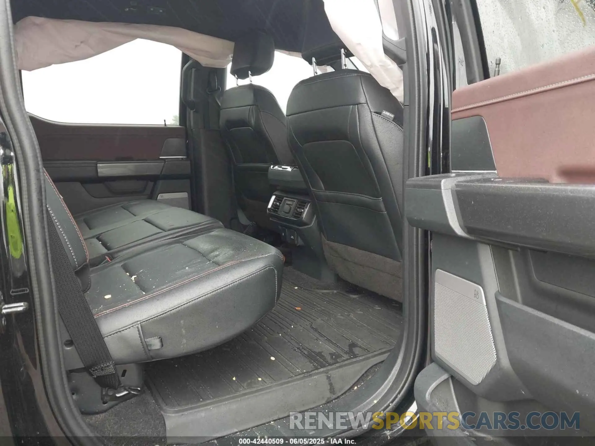 8 Photograph of a damaged car 1FTFW1E51PFA29761 FORD F-150 2023