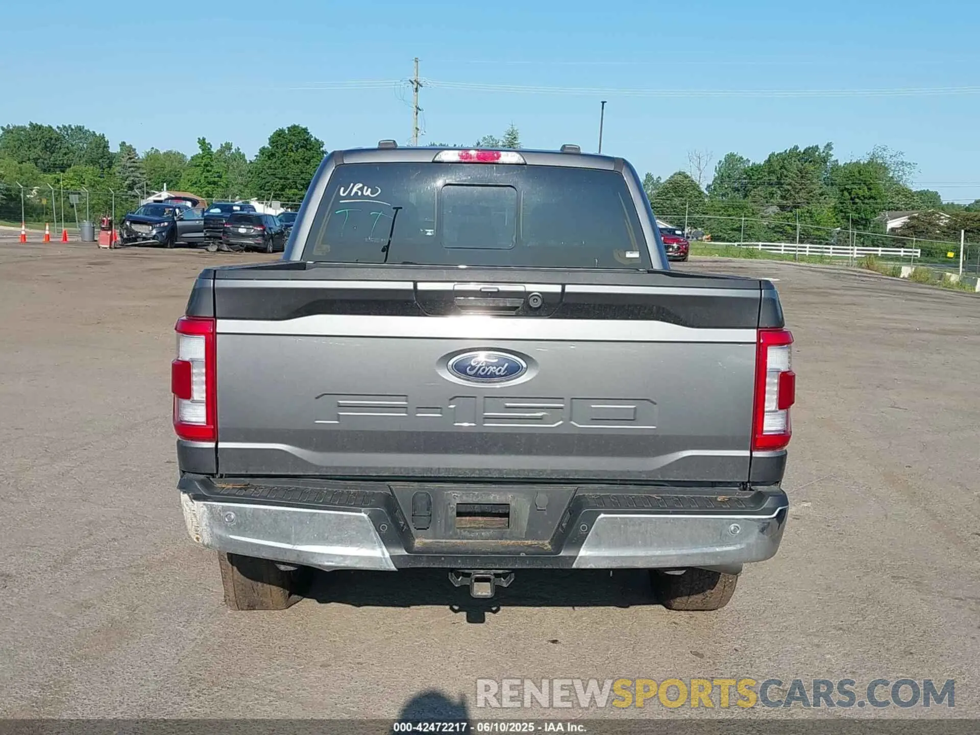 16 Photograph of a damaged car 1FTFW1E51PFB15653 FORD F-150 2023