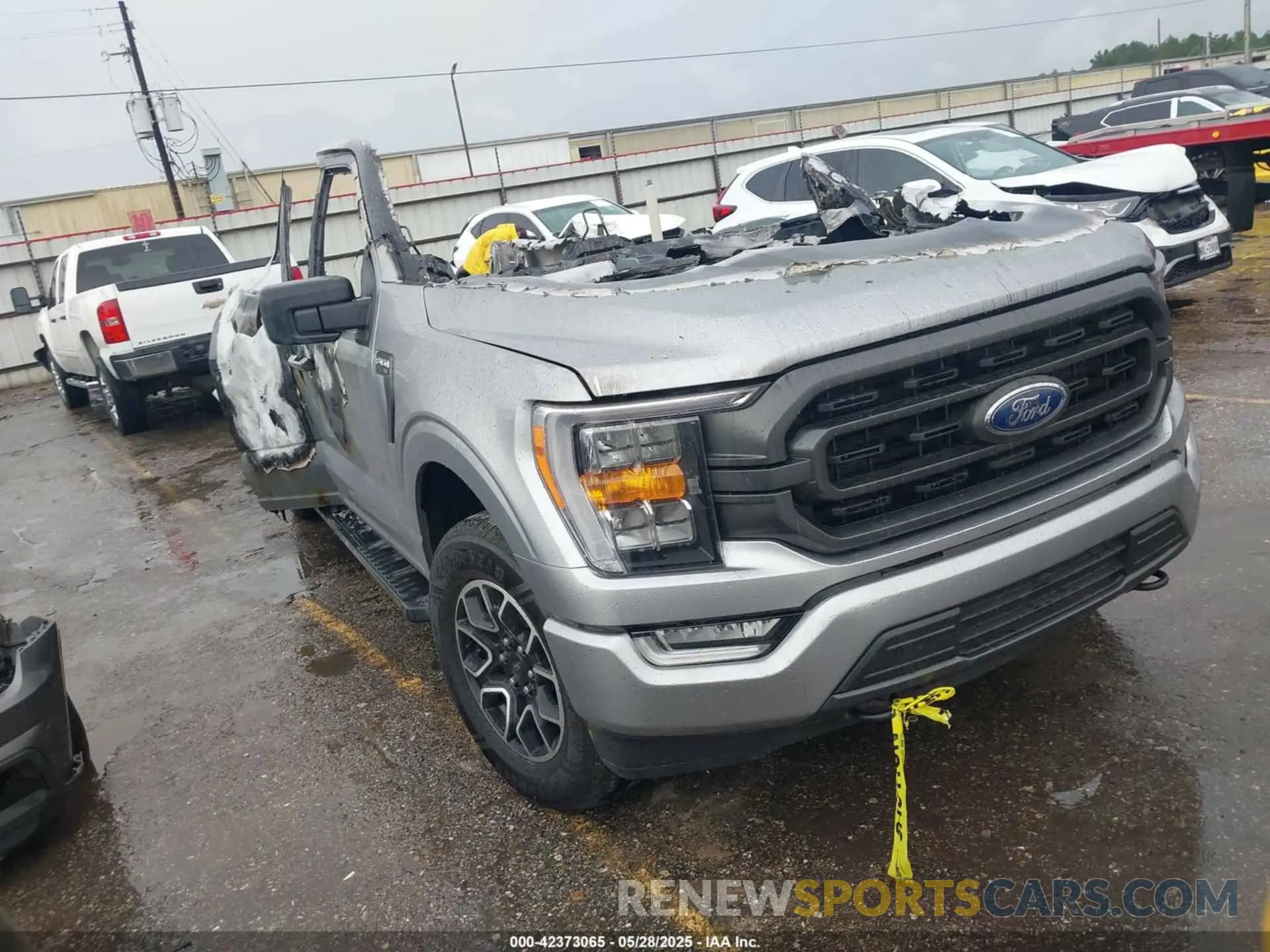 1 Photograph of a damaged car 1FTFW1E53PFA65127 FORD F-150 2023
