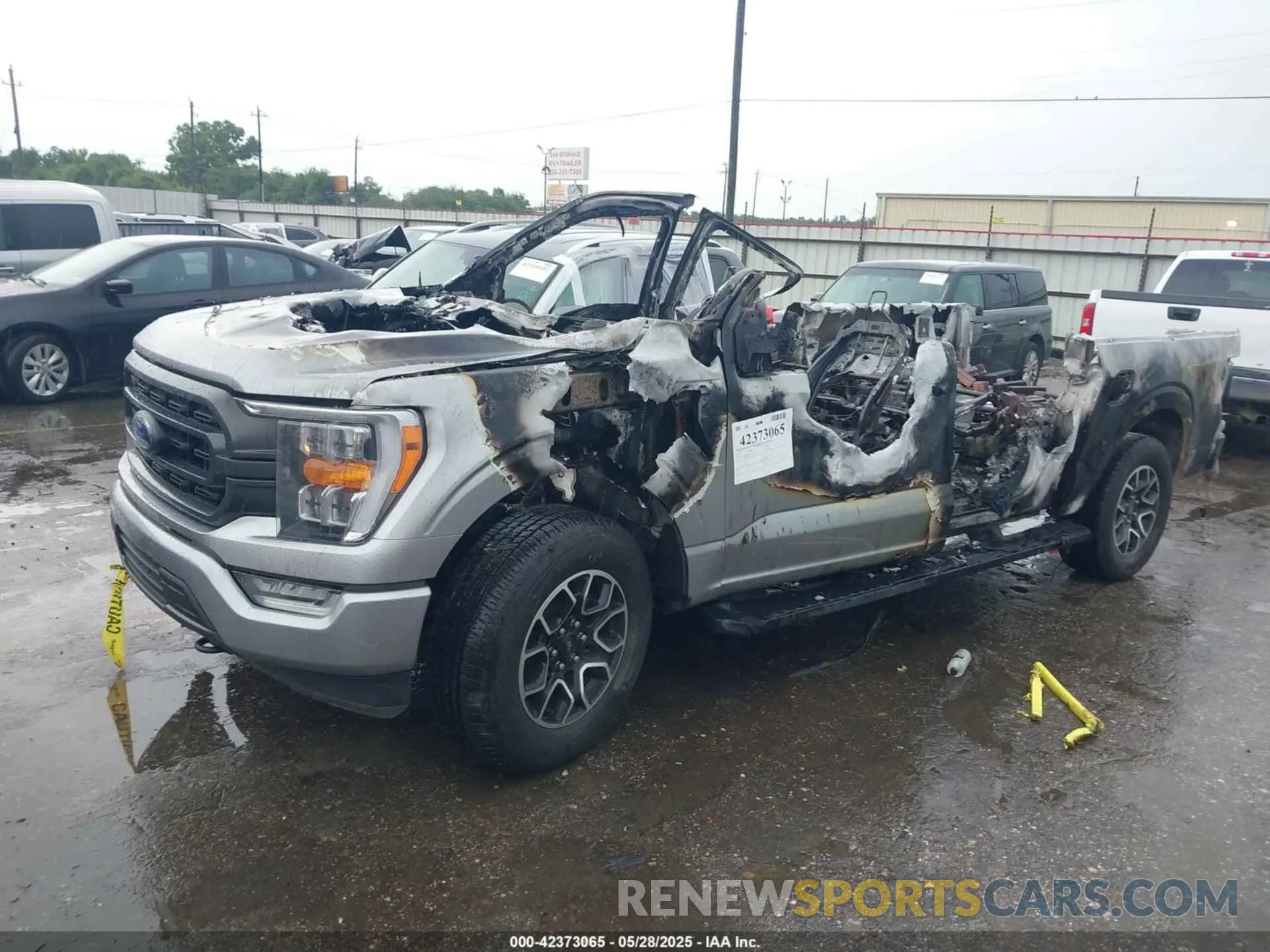 2 Photograph of a damaged car 1FTFW1E53PFA65127 FORD F-150 2023