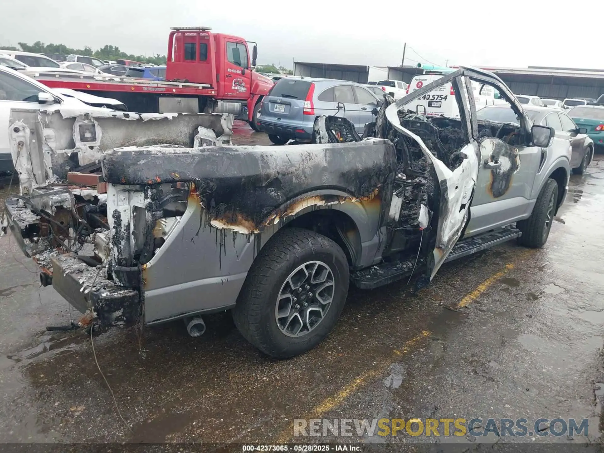 4 Photograph of a damaged car 1FTFW1E53PFA65127 FORD F-150 2023