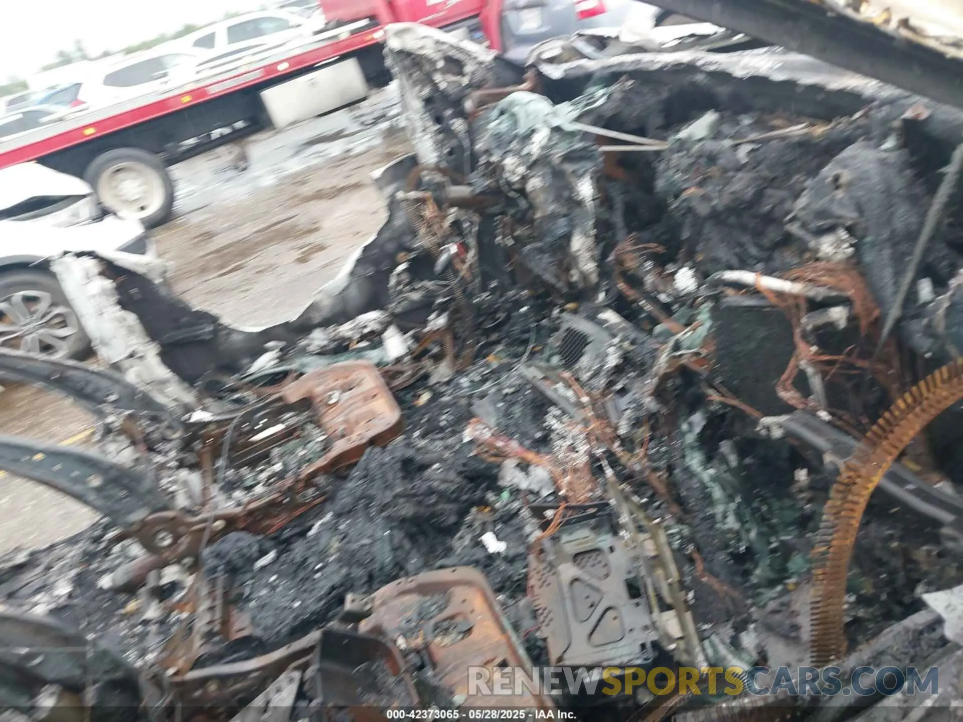5 Photograph of a damaged car 1FTFW1E53PFA65127 FORD F-150 2023