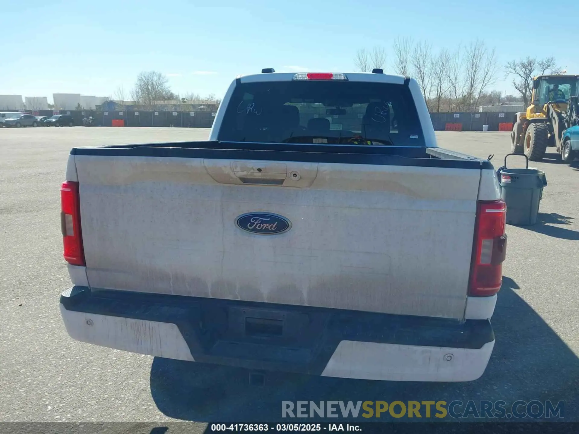 16 Photograph of a damaged car 1FTFW1E53PFA91033 FORD F-150 2023