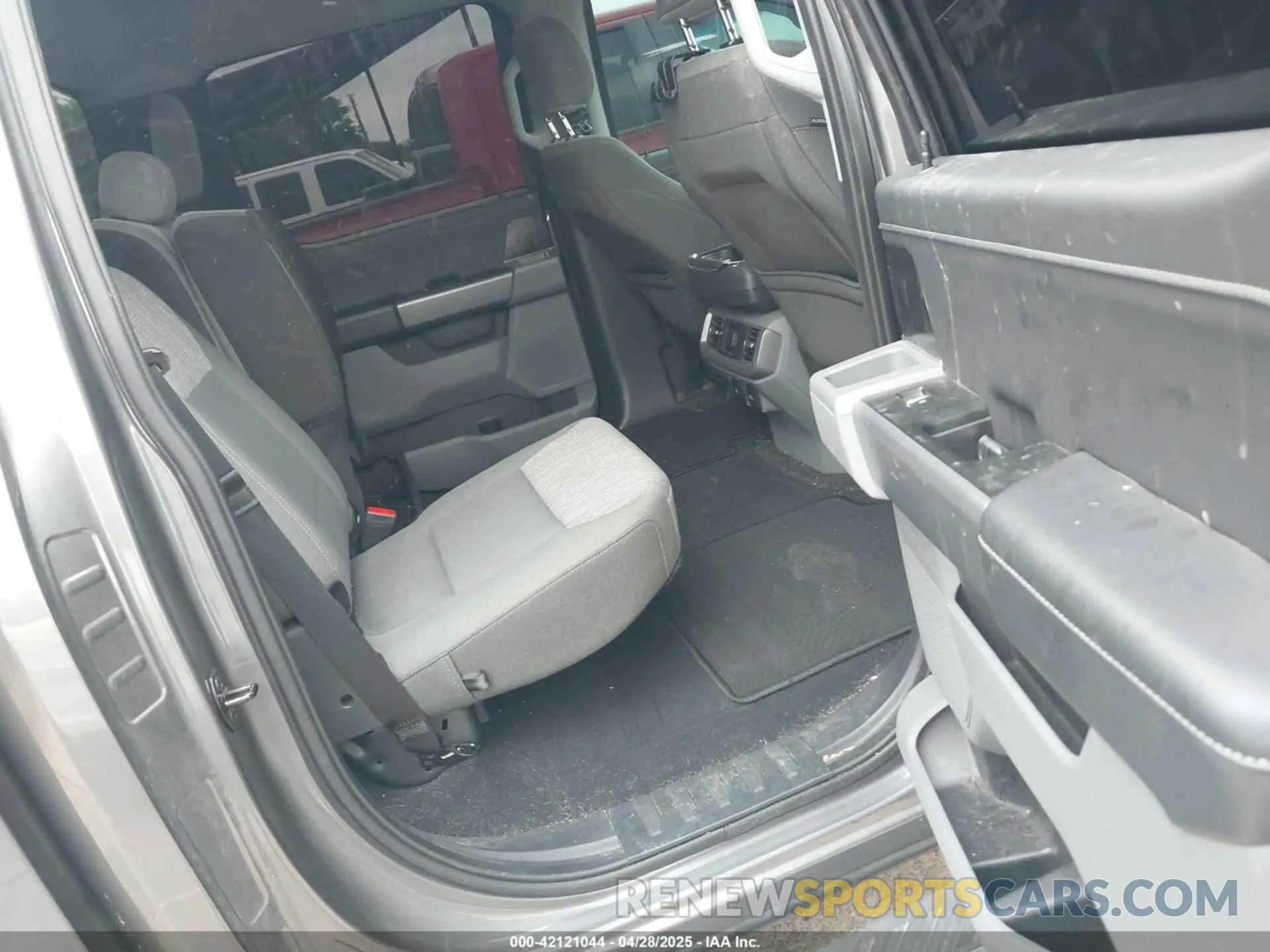 8 Фотография поврежденного автомобиля 1FTFW1E55PKF71288 FORD F-150 2023