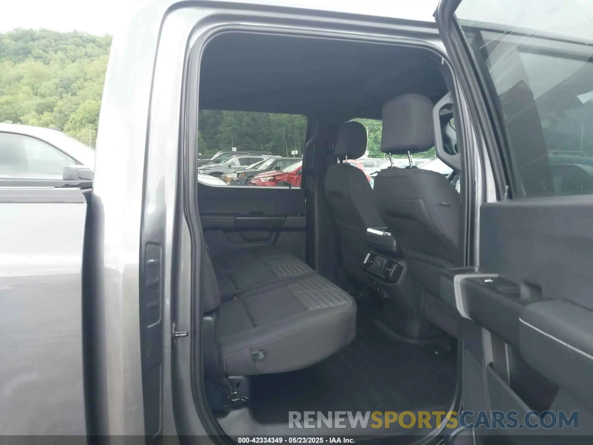 8 Фотография поврежденного автомобиля 1FTFW1E58PFA85521 FORD F-150 2023