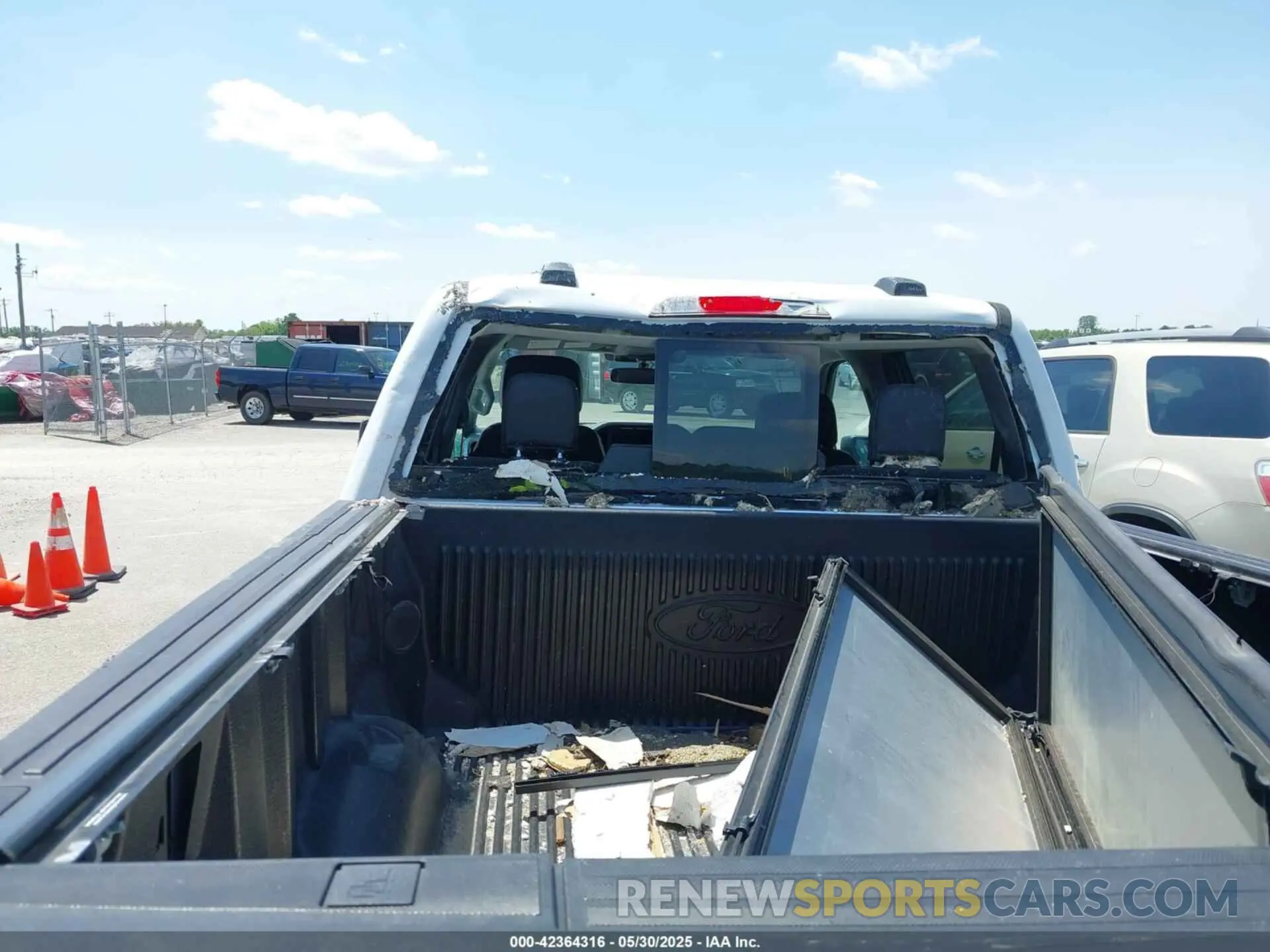 17 Фотография поврежденного автомобиля 1FTFW1E58PKF17127 FORD F-150 2023