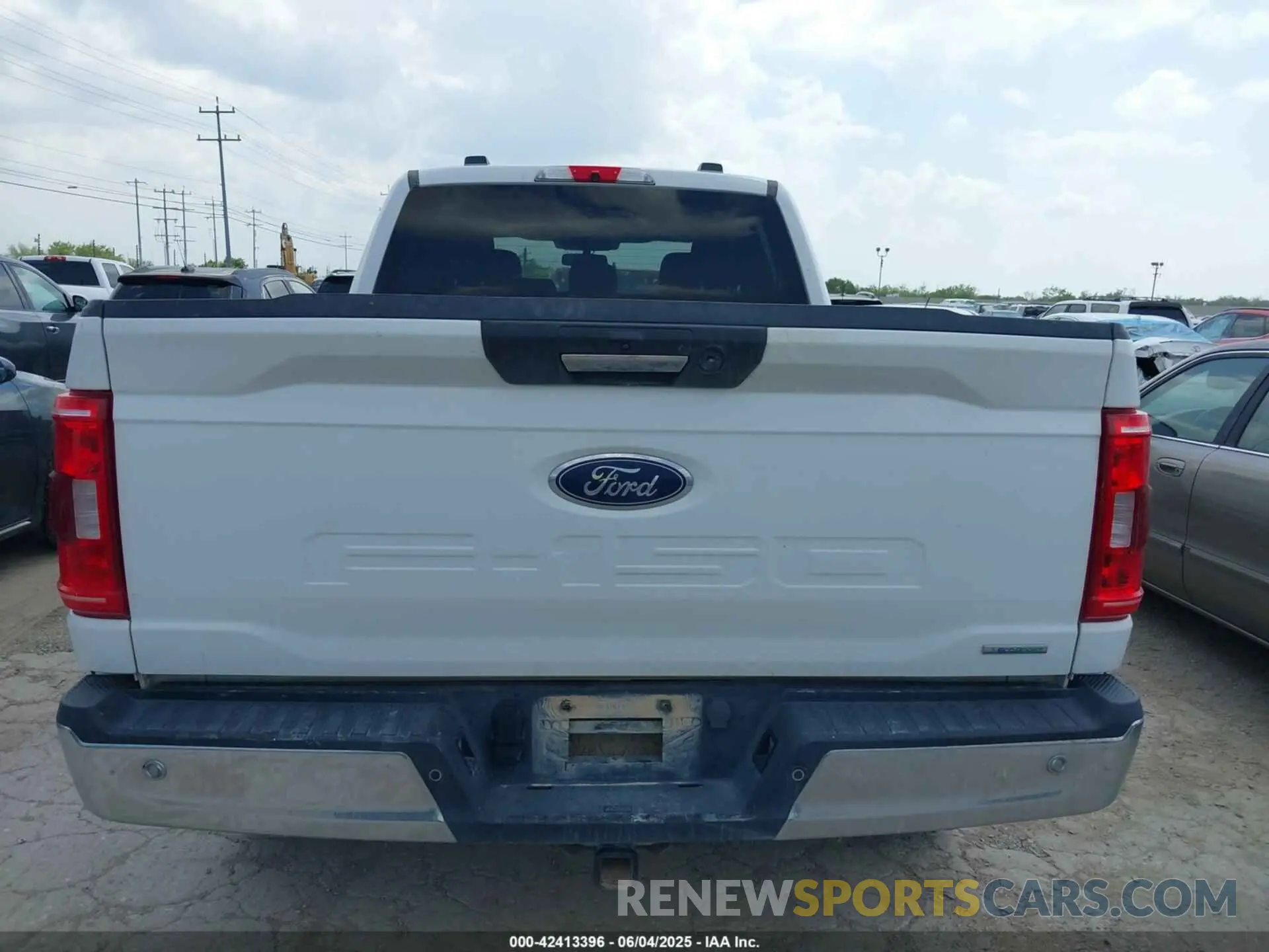 16 Photograph of a damaged car 1FTFW1E82PKD46210 FORD F-150 2023